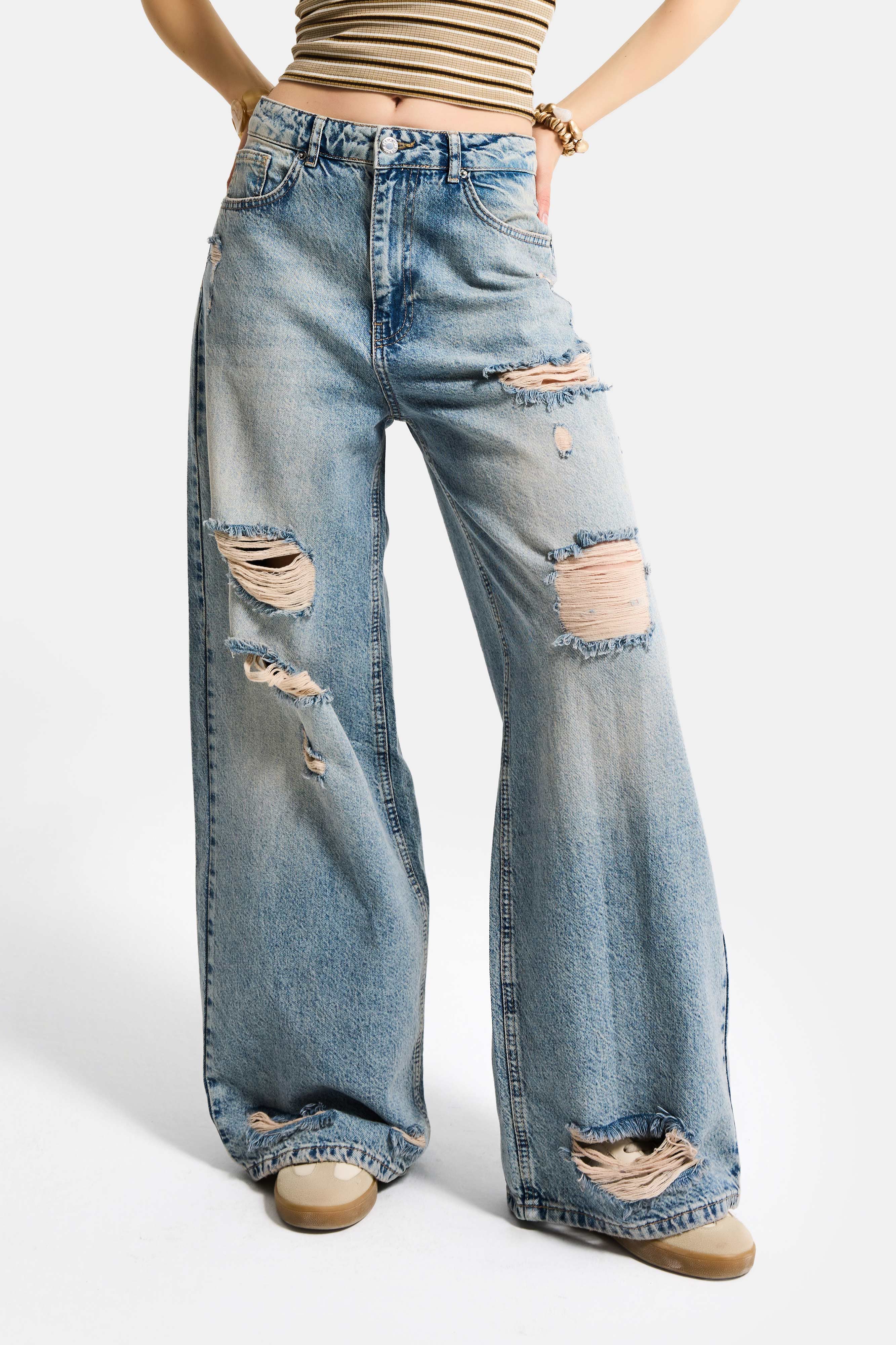 Kadın Kot Rengi 12s6-32 Süper Baggy Fit Yırtık ve Nakış Detaylı Özel Tasarım Denim Jean