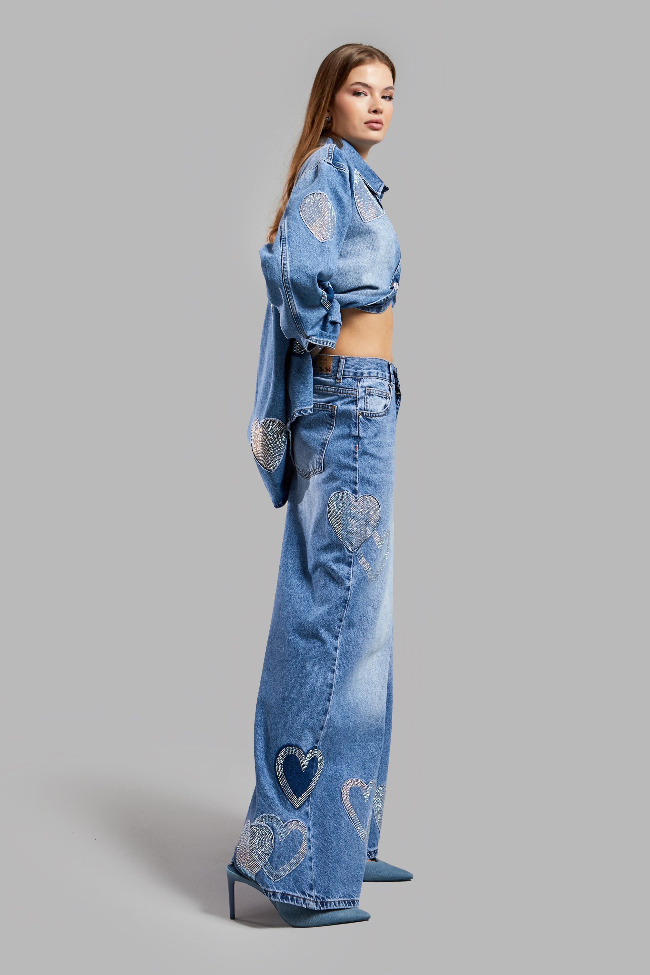 Women's Jeans Color 2S54 Shiny Stone Heart Detailed Loose Cut Design Denim