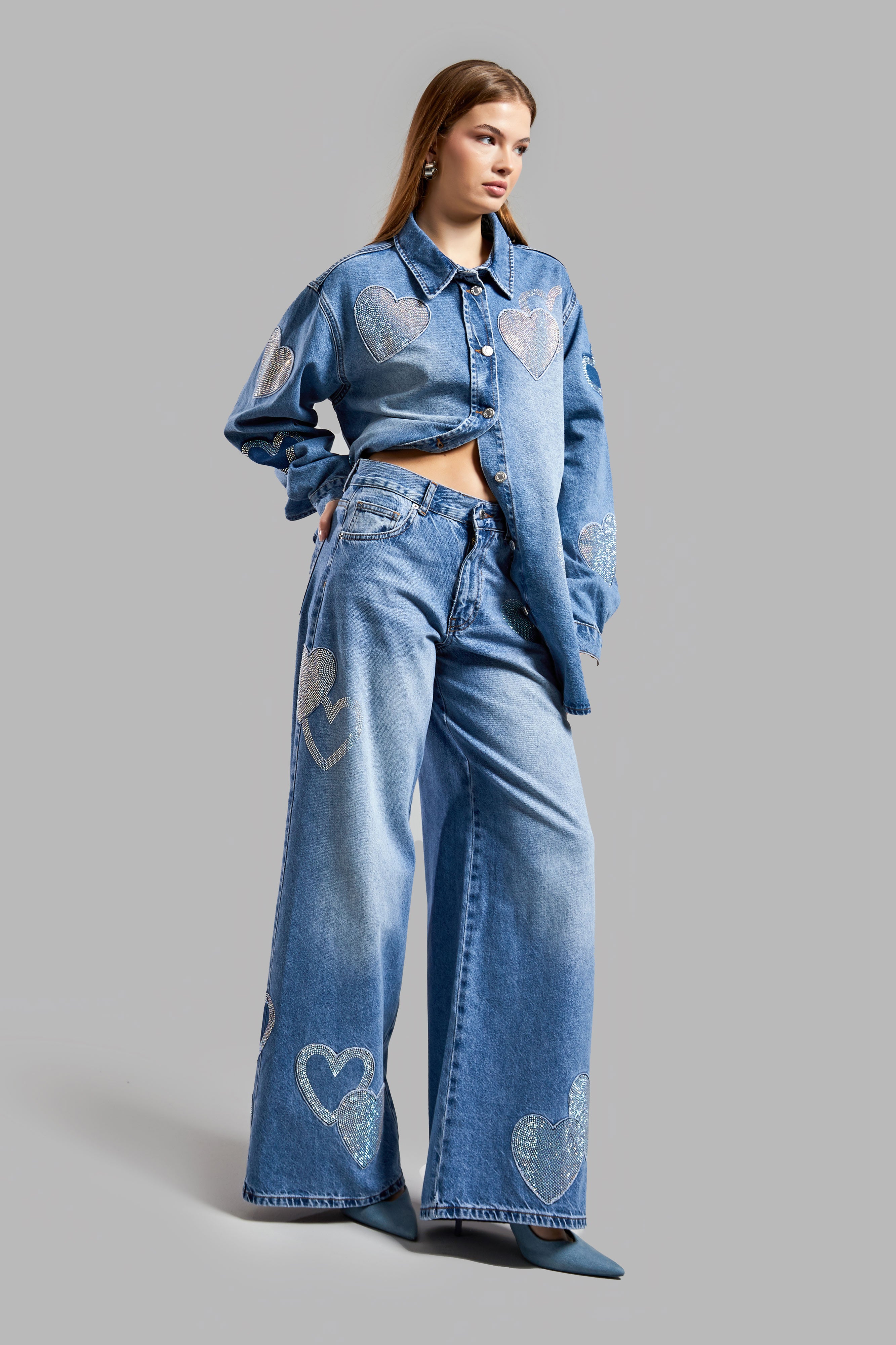 Women's Jeans Color 2S54 Shiny Stone Heart Detailed Loose Cut Design Denim