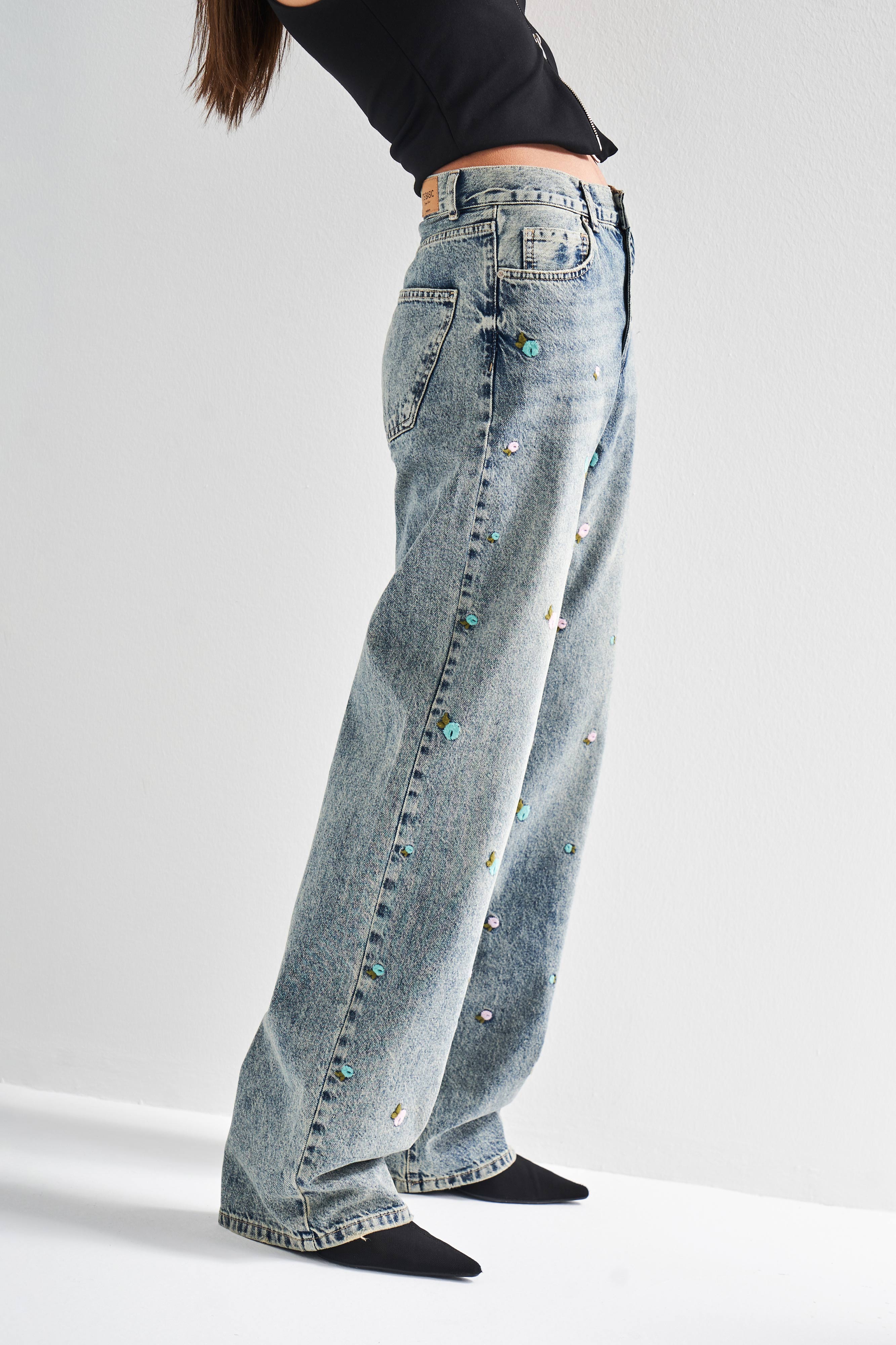 Kadın Kot Rengi 4S5-65 Çiçek Nakışlı Loose Fit Orta Bel %100 Koton Denim Jean