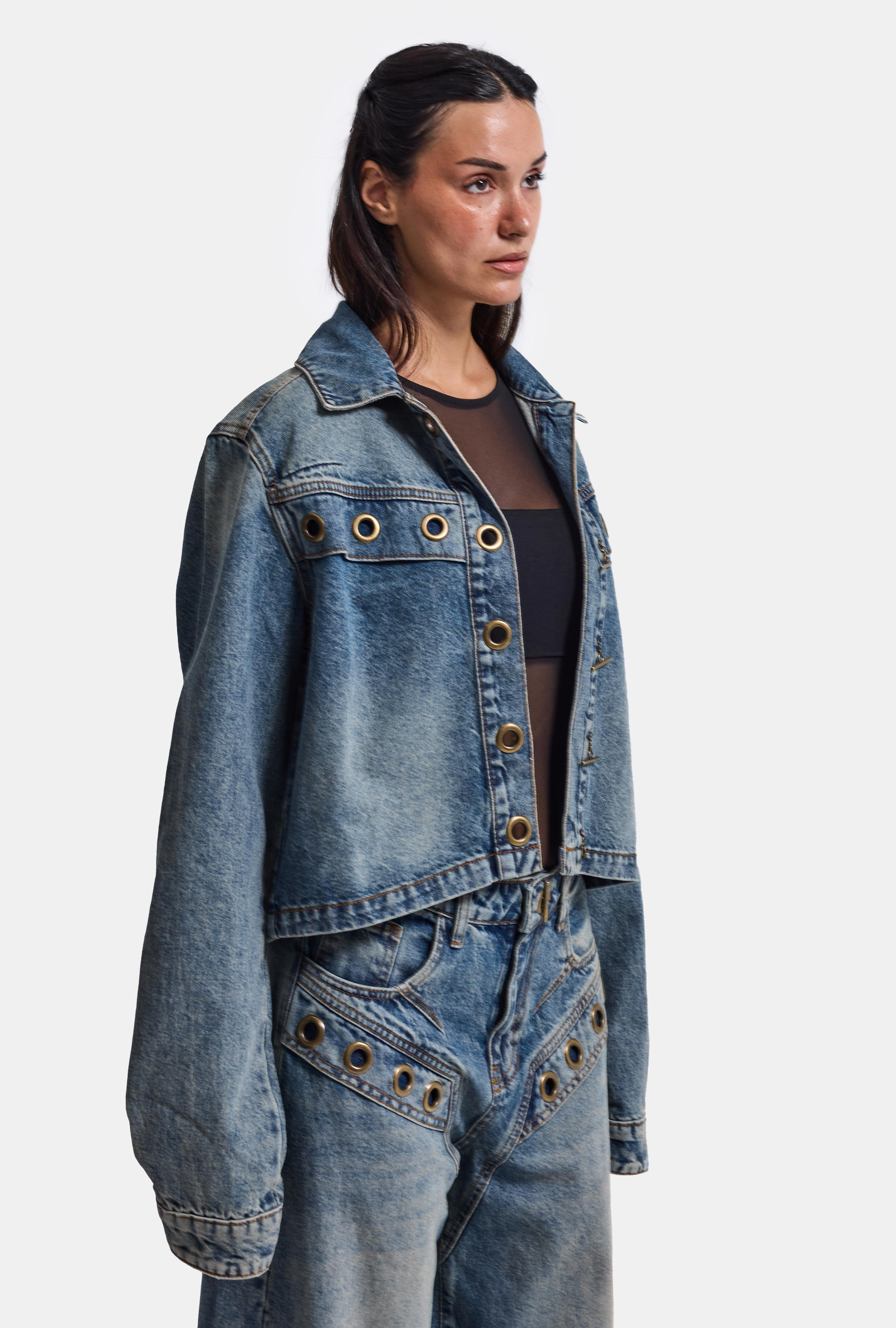 Kadın Kot Rengi 4w6-8 Kemer Boy Kuş Gözü Detaylı Özel Tasarım Denim Ceket