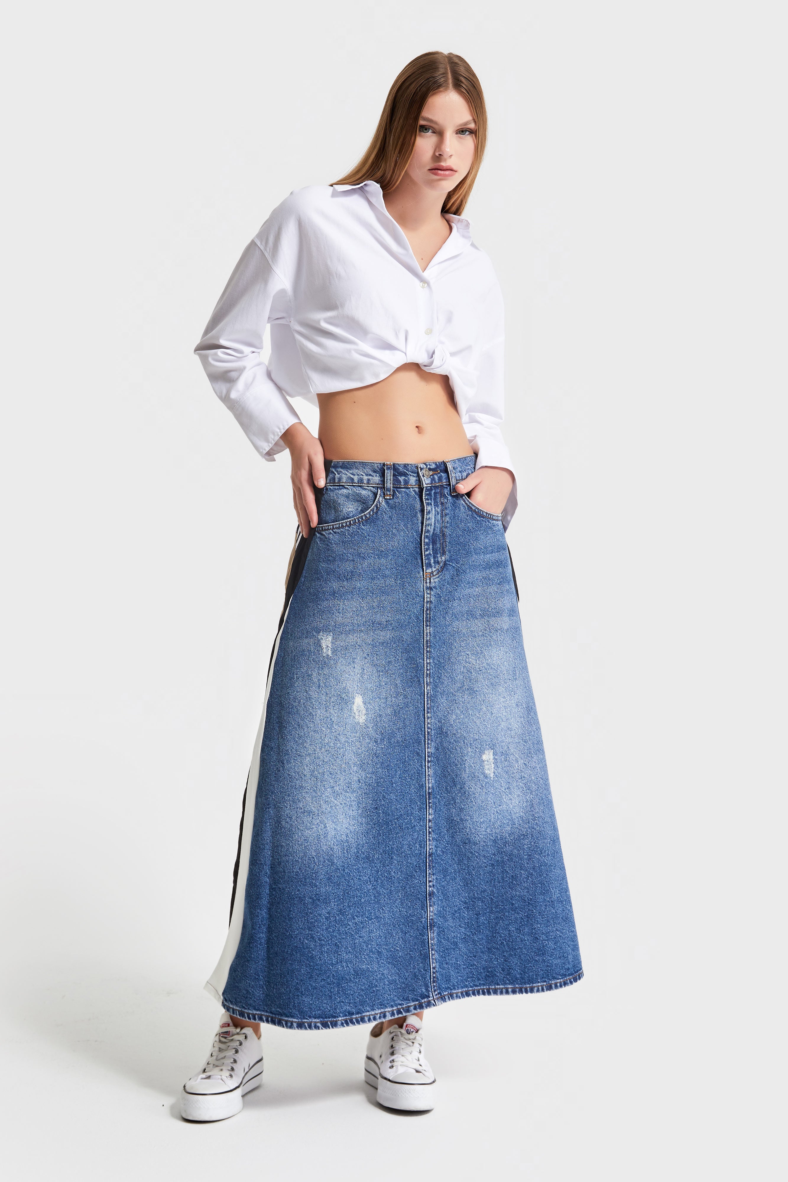 Women's Denim Color Dual Color Special Design Maxi Length Skirt