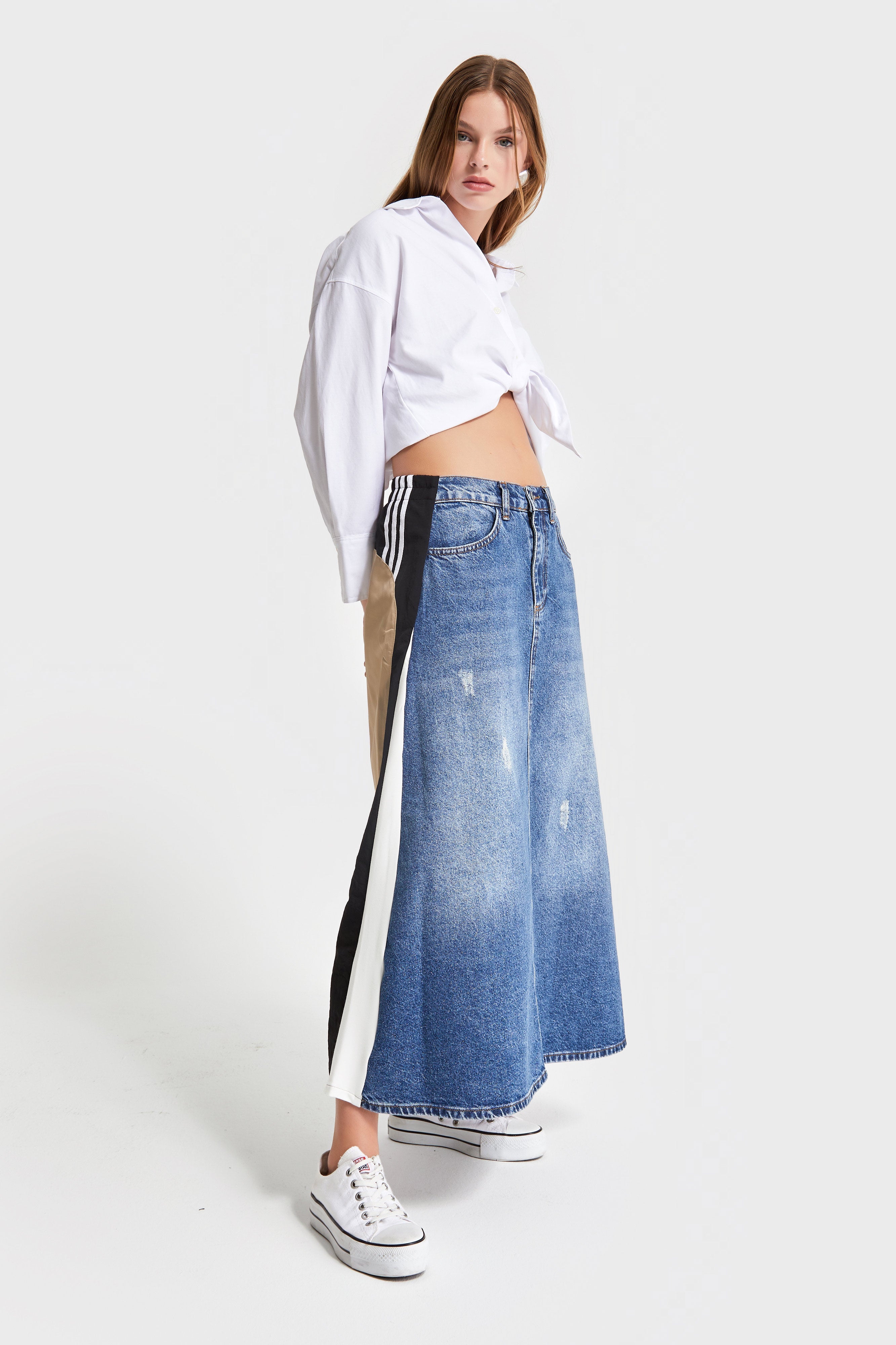 Women's Denim Color Dual Color Special Design Maxi Length Skirt