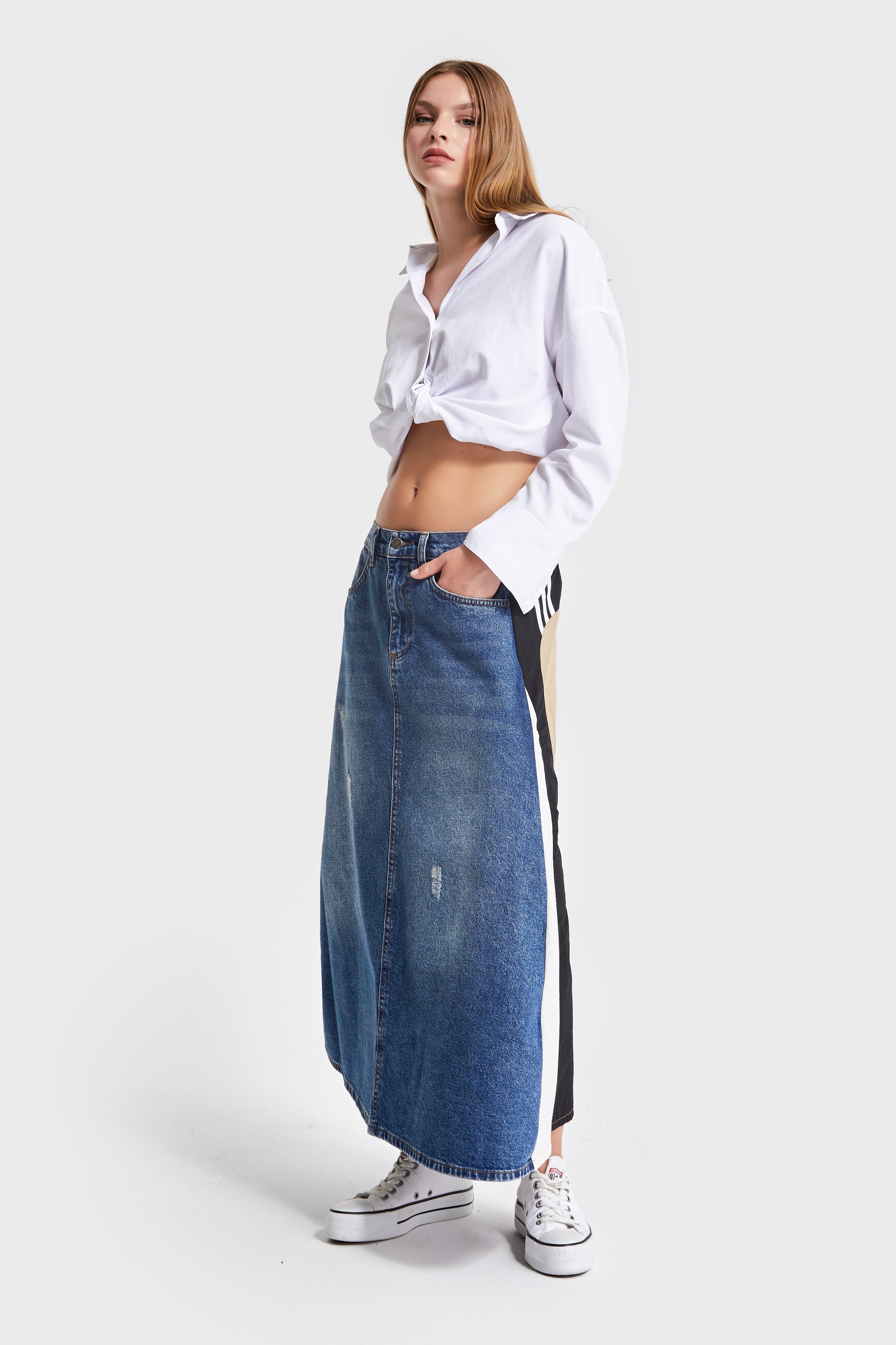 Women's Denim Color Dual Color Special Design Maxi Length Skirt