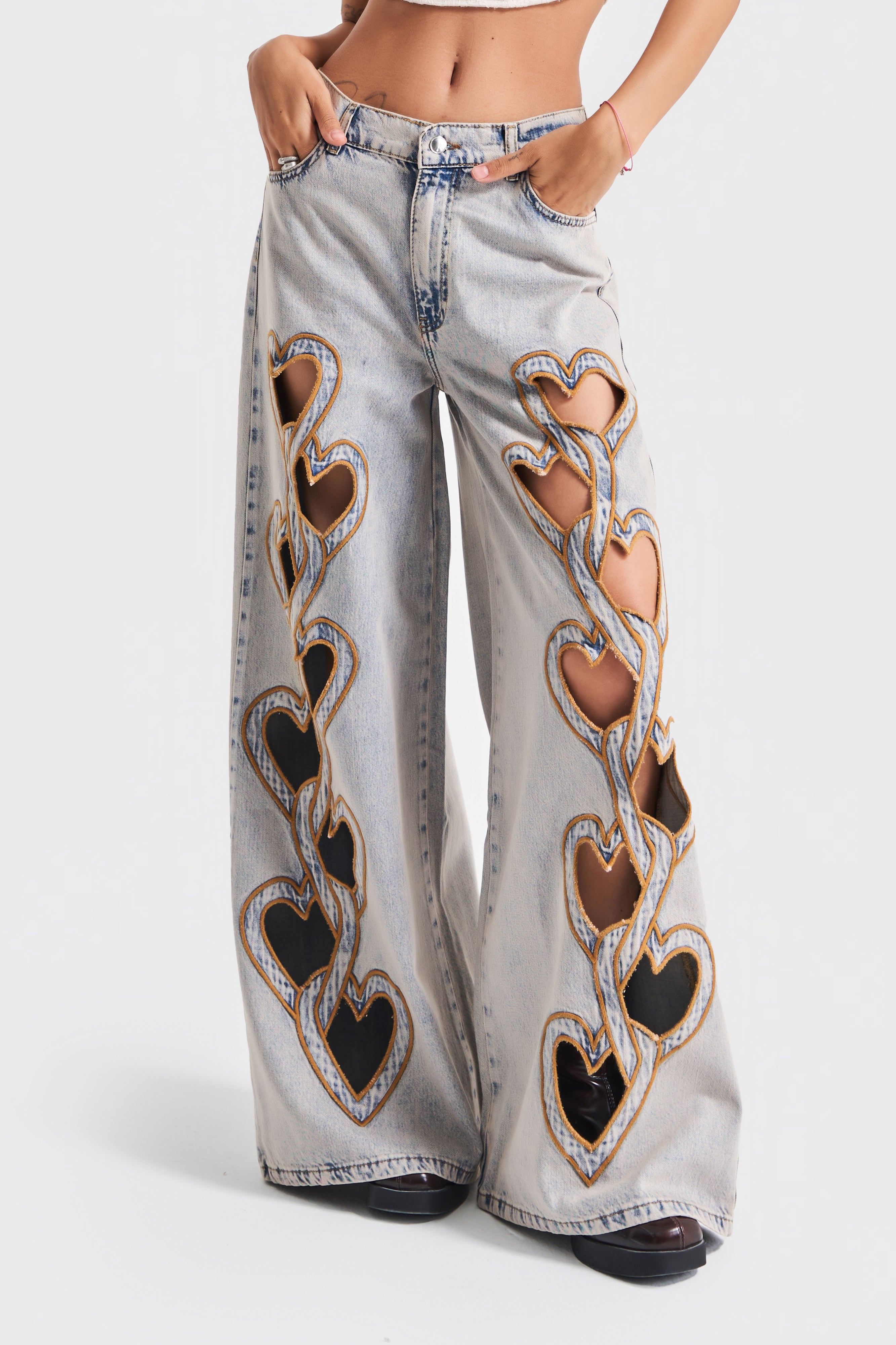 Kadın Kot Rengi Kalp Nakışlı Özel Tasarım Palazzo Fit Orta Bel Denim Jean