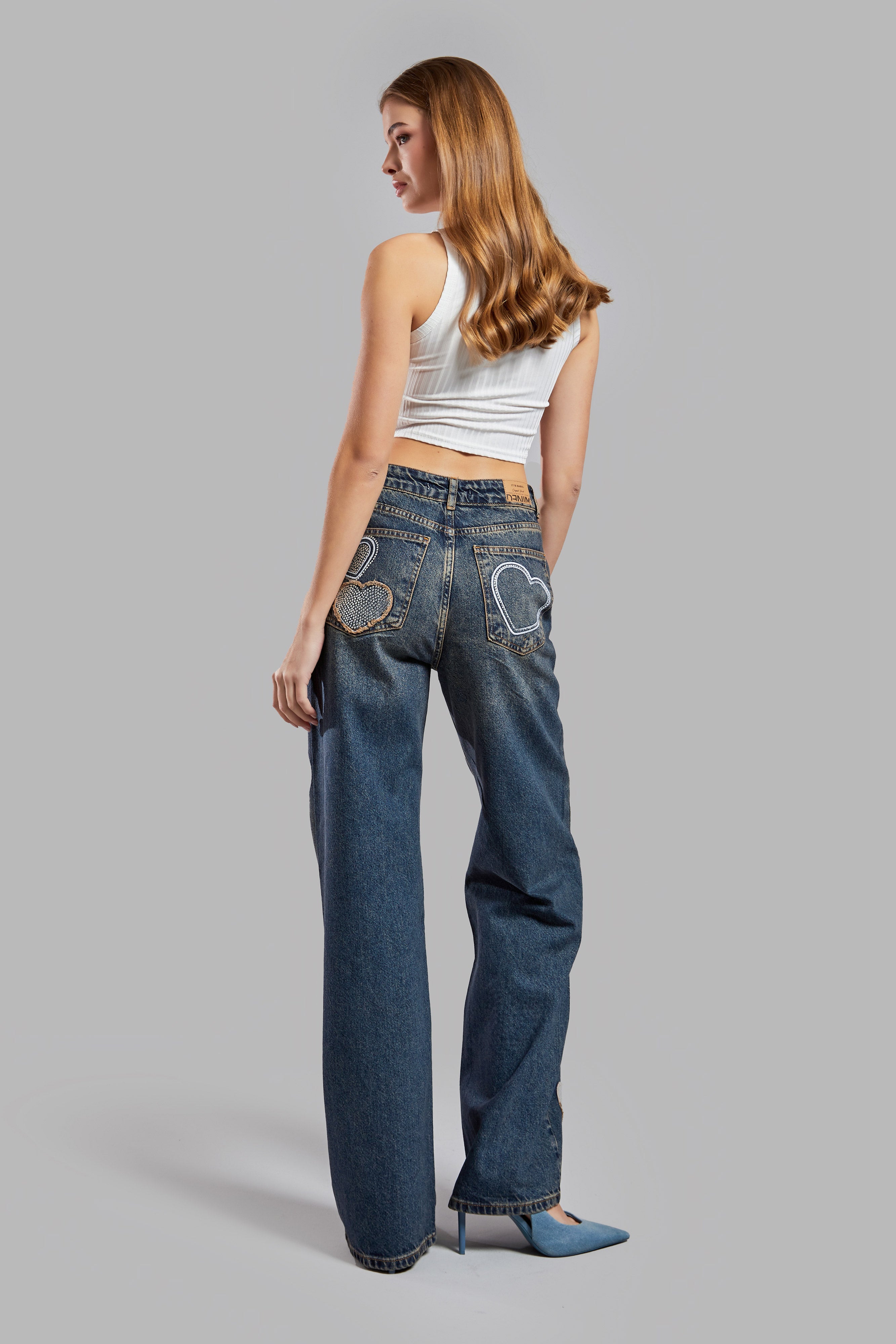 Women's Jeans Color Shiny Stone Heart Detailed Loose Cut Design Denim