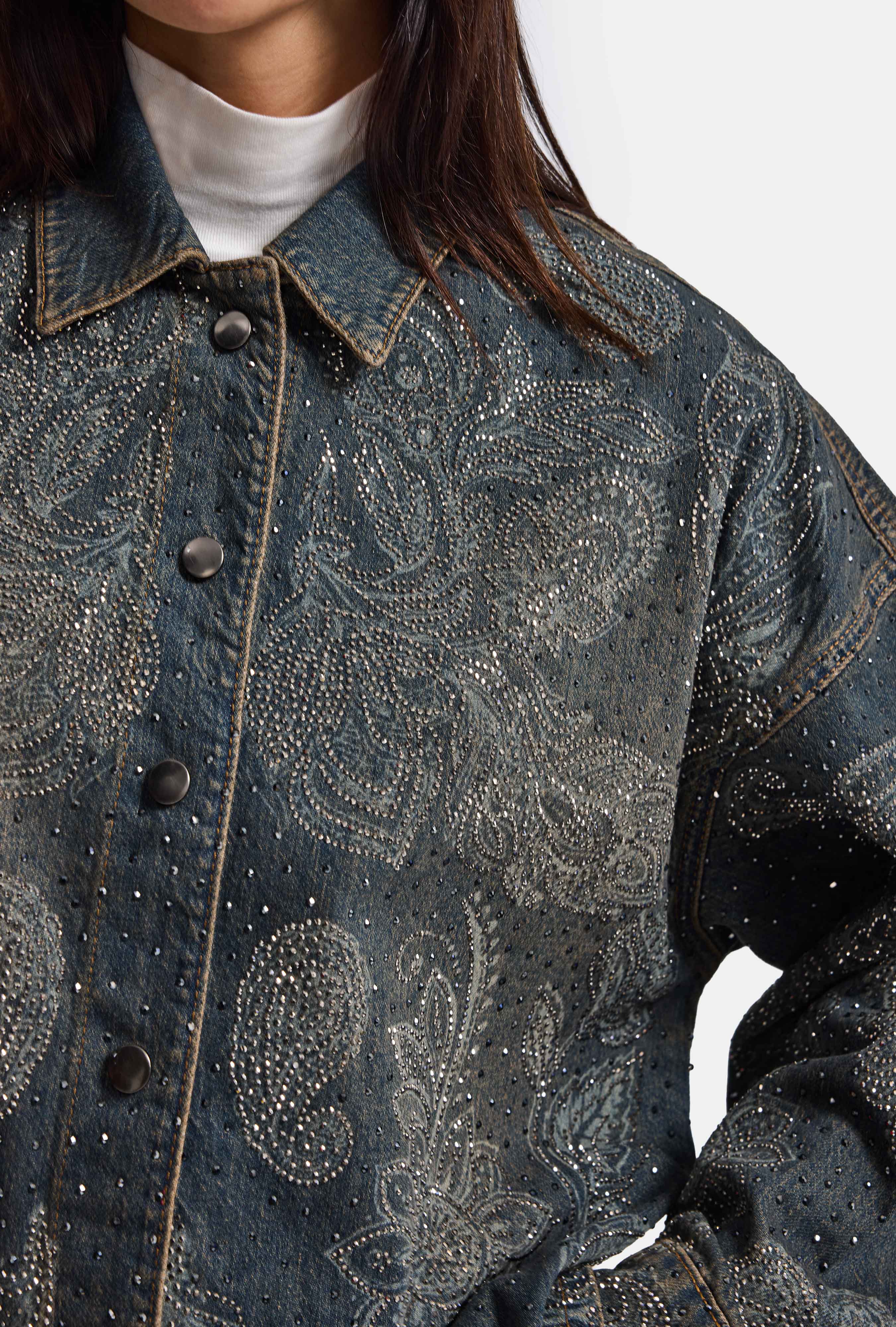 Kadın Kot Rengi T-10w6-8 Oversize Parlak Taş ve Desen Özel Tasarım Denim Ceket