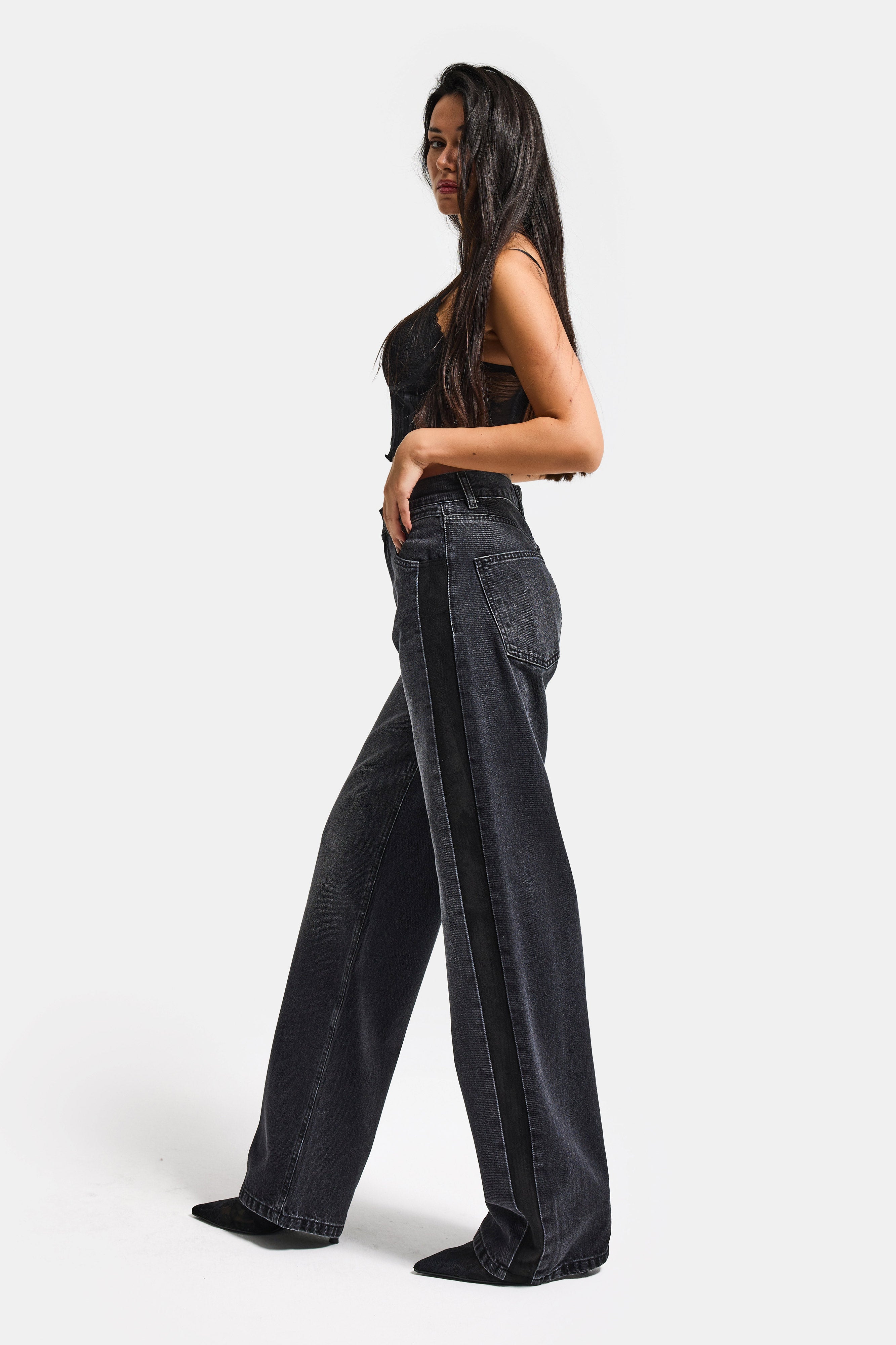 Kadın Koyu Füme 2s6-1 Loose Fit Yandan Süet Şeritli Tasarım Denim Jean