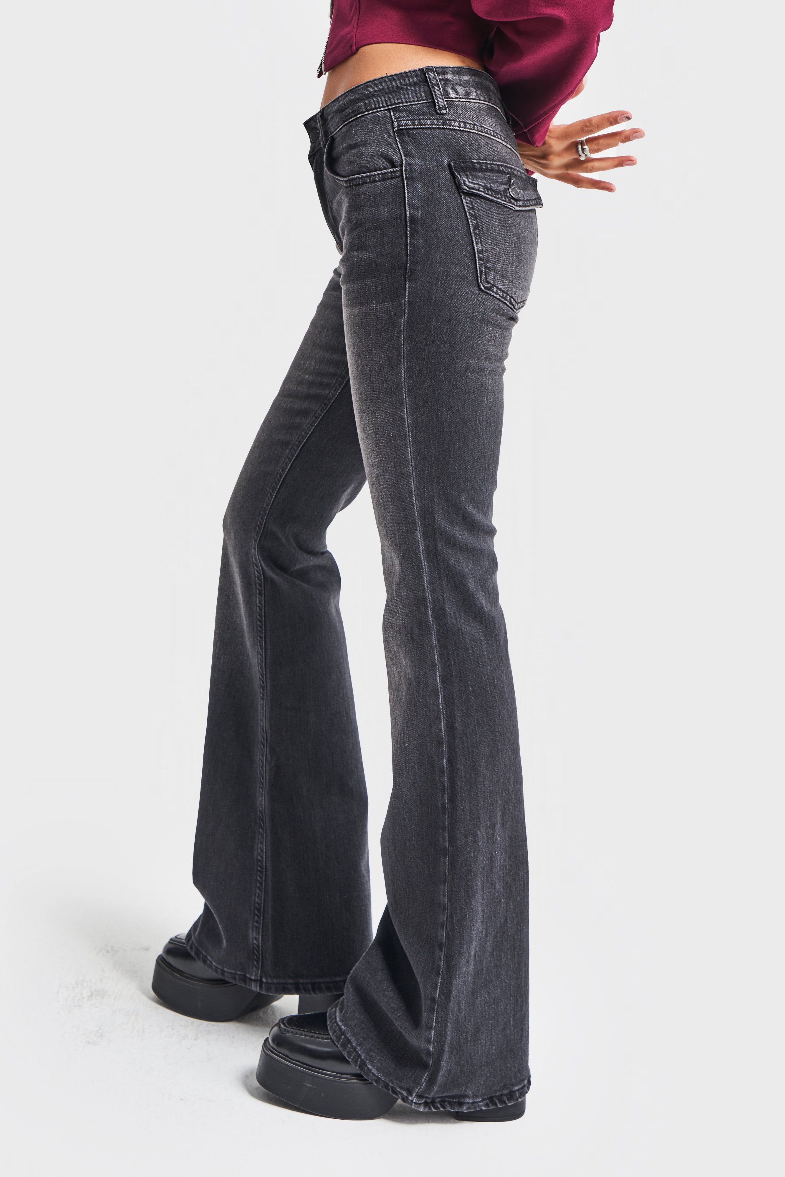 Kadın Koyu Füme Renk 2w5-1 SLN05 Midrise Flare Fit Esnek Kumaş İç Boy 83cm Denim Jean