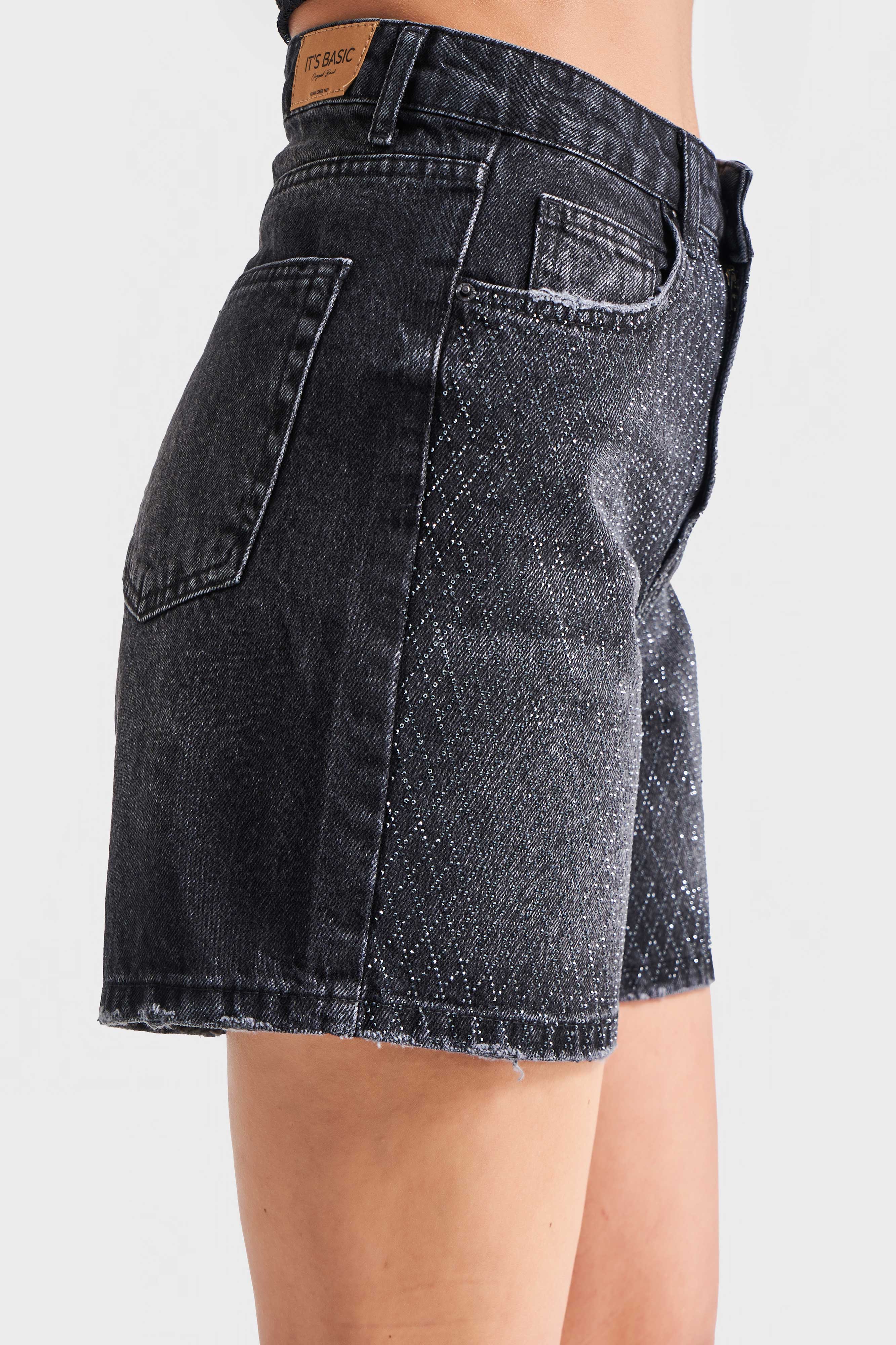 Kadın Koyu Füme Renk T-2S5-1 Parlak Taşlı Mom Fit Midi Boy Tasarım %100 Koton Denim Şort