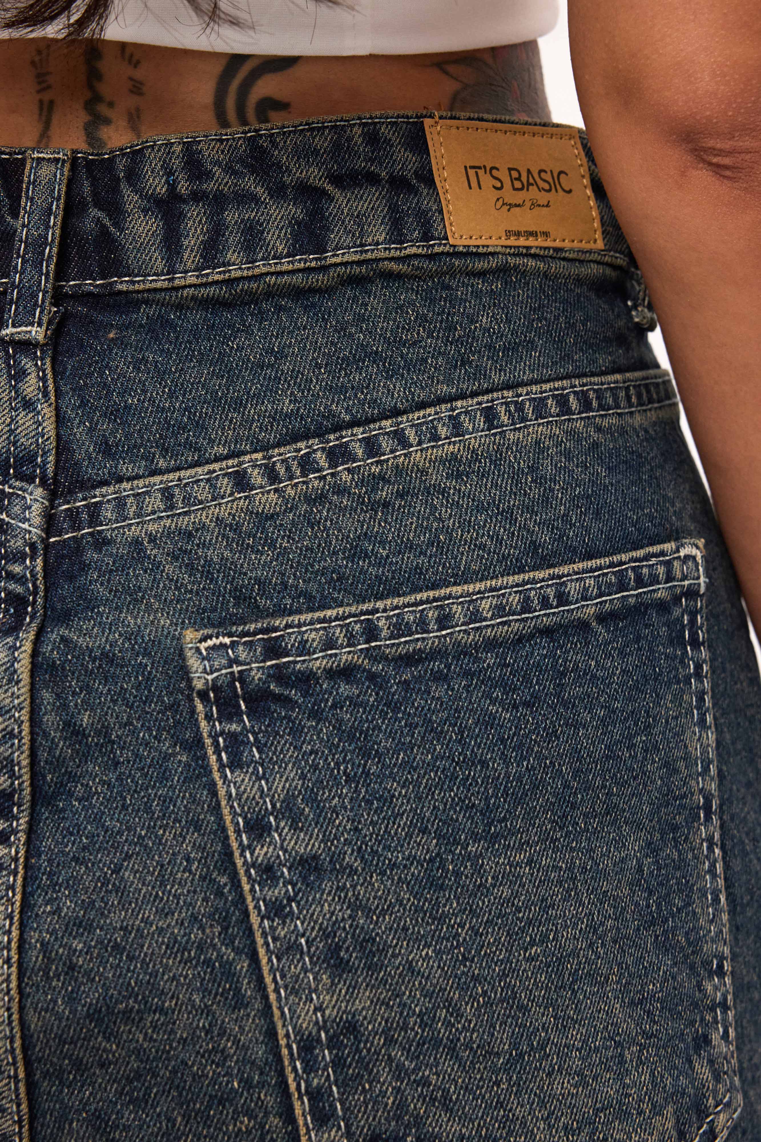 Kadın Koyu Kot 10s6 Mini Yırtık Detaylı Denim Şort