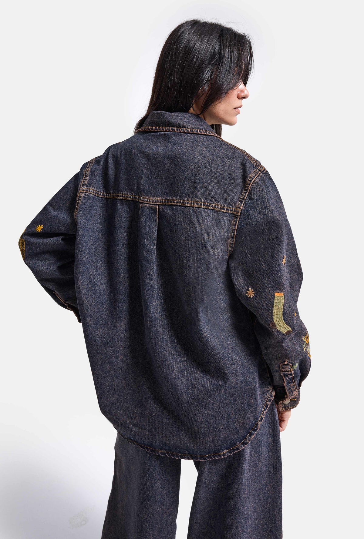 Kadın Koyu Kot 1w6-10 Oversize Özel Nakış Desen Tasarım Denim Ceket