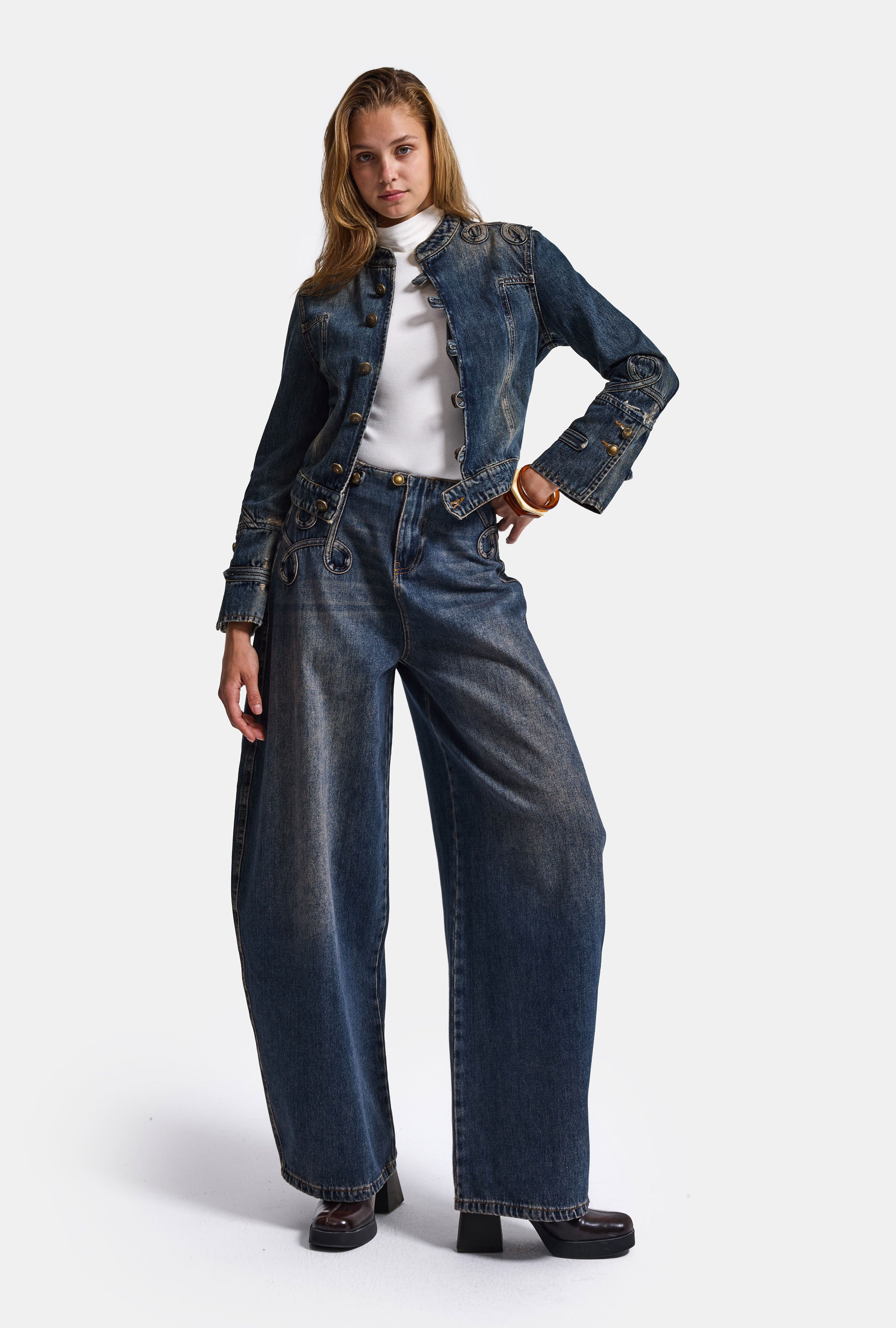 Kadın Koyu Kot 4w6-8 Barrel Fit Bol Kesim Nakış Detaylı Tasarım Denim Jean