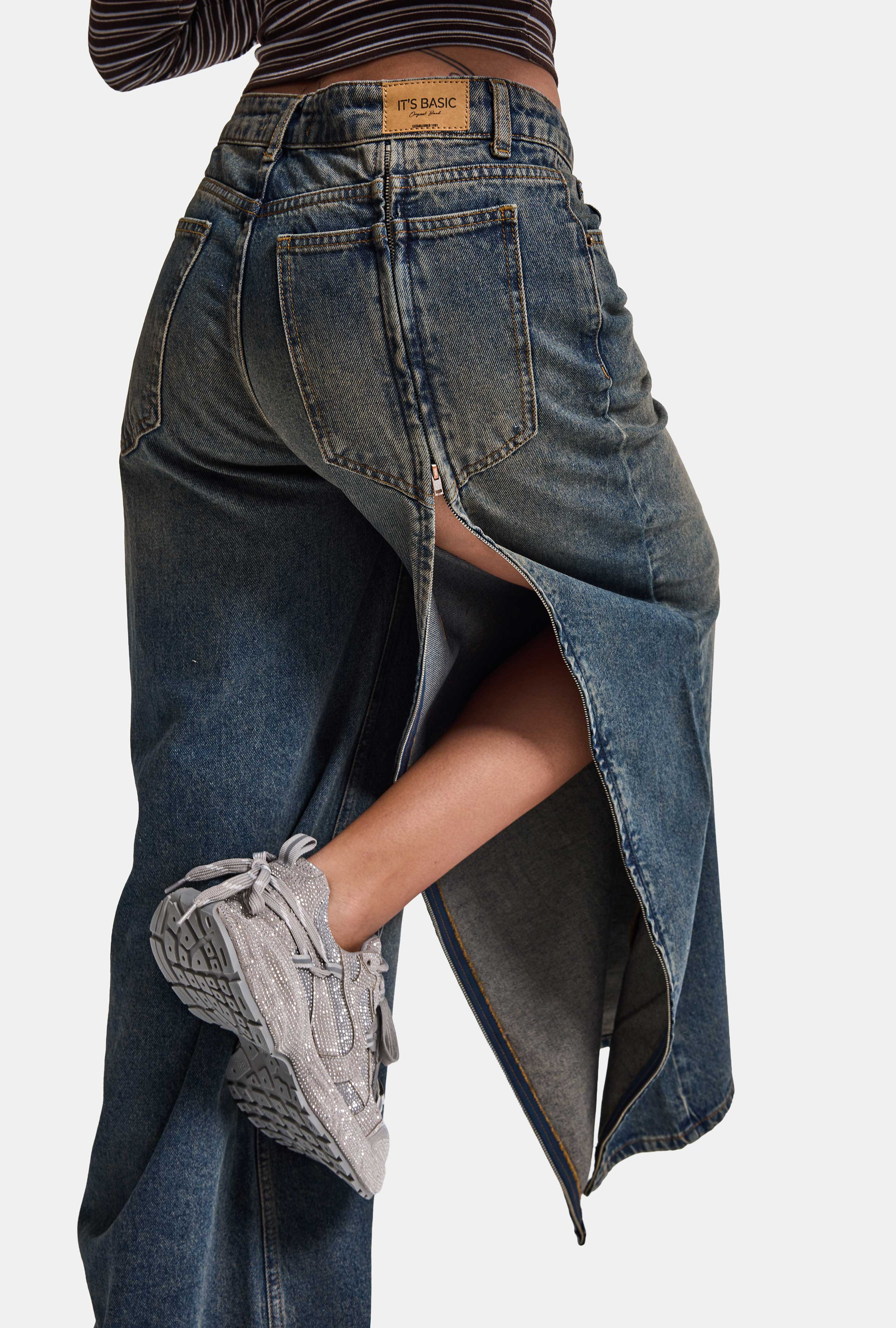 Kadın Koyu Kot 4w6-8 Mega Baggy Arkadan Fermuar Detaylı Özel Tasarım Denim Jean