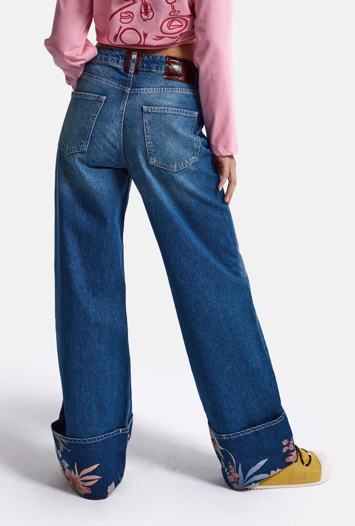 Kadın Koyu Mavi 2w6-4 Straight Turn Up Paça Detaylı Özel Tasarım Denim Jean