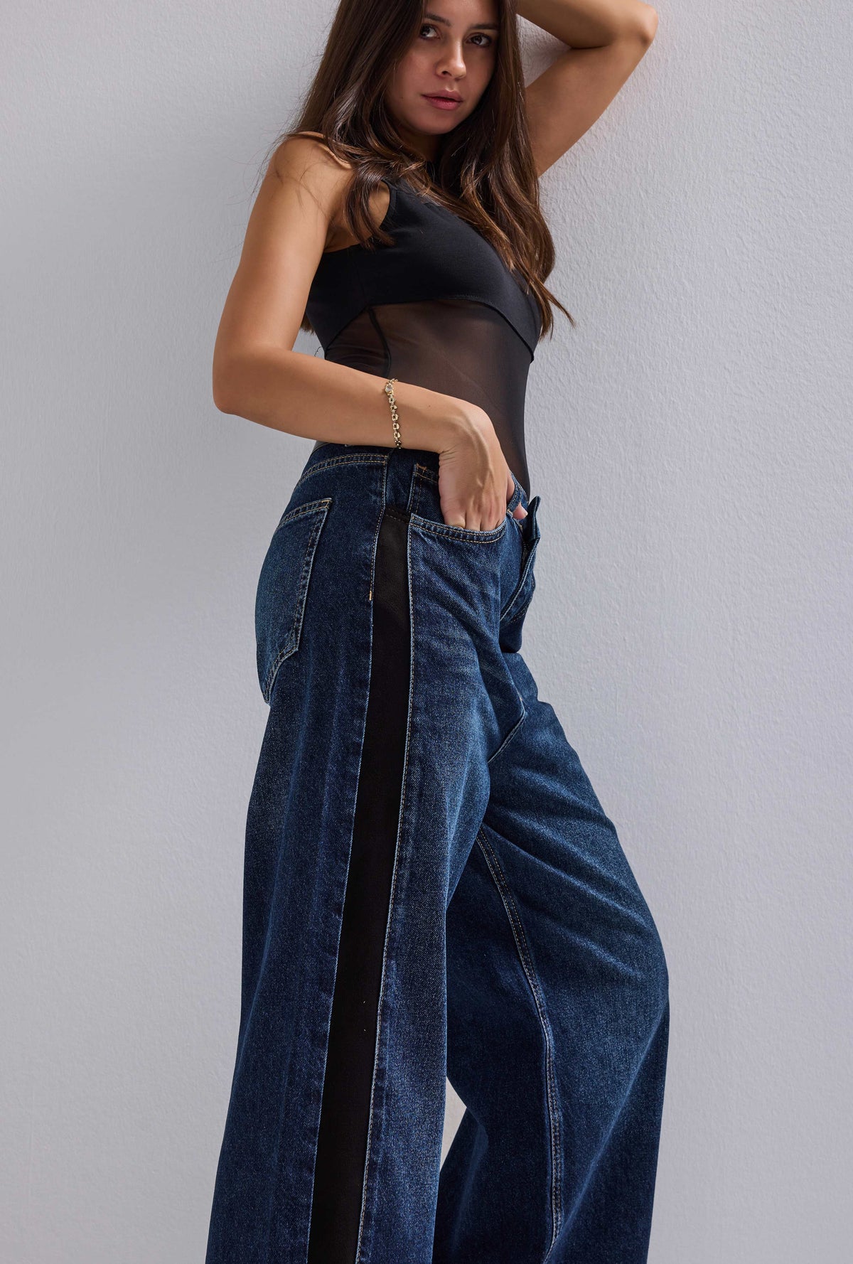 Kadın Koyu Mavi 2w6-5 Süper Baggy Yan Süet Detaylı Özel Tasarım Denim Jean