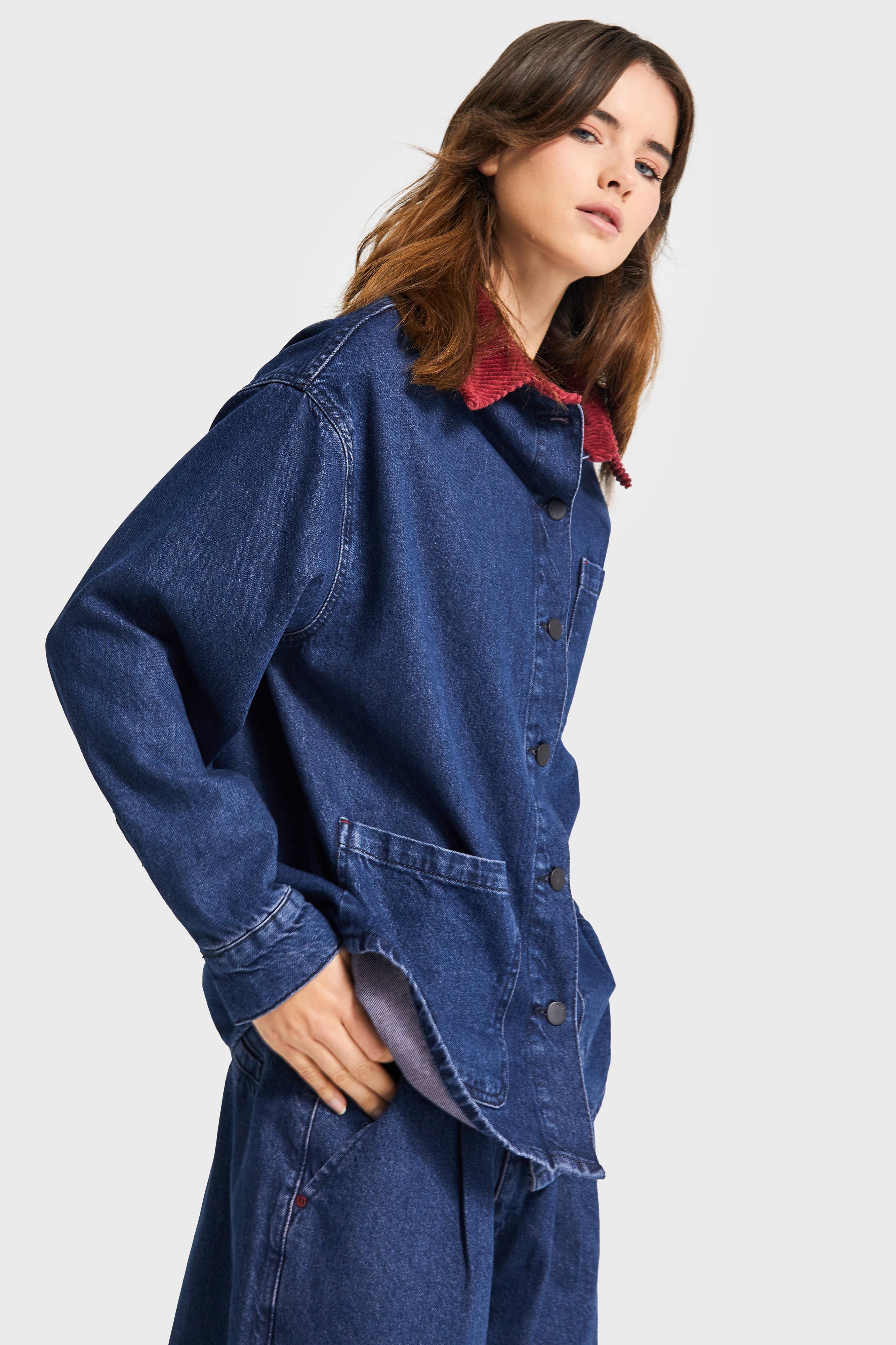 Kadın Koyu Mavi Renk 1w5-149 Oversize Yaka Detaylı Bol Kesim Özel Tasarım Denim Ceket