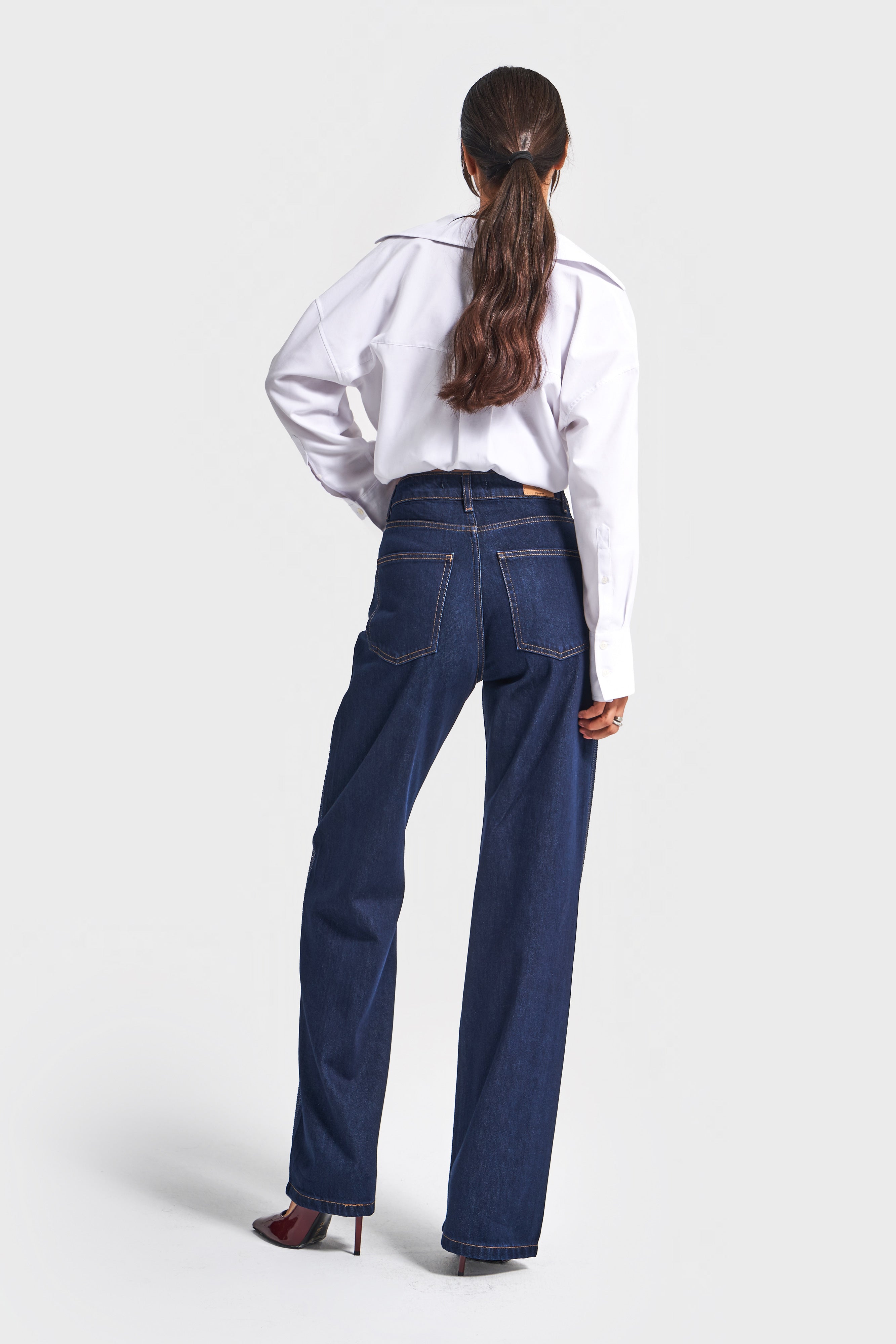 Kadın Koyu Mavi Renk T-7w5-50 Straight Fit Yüksek Bel Viskon Koton Kumaş Parlak Taşlı Tasarım Denim Jean