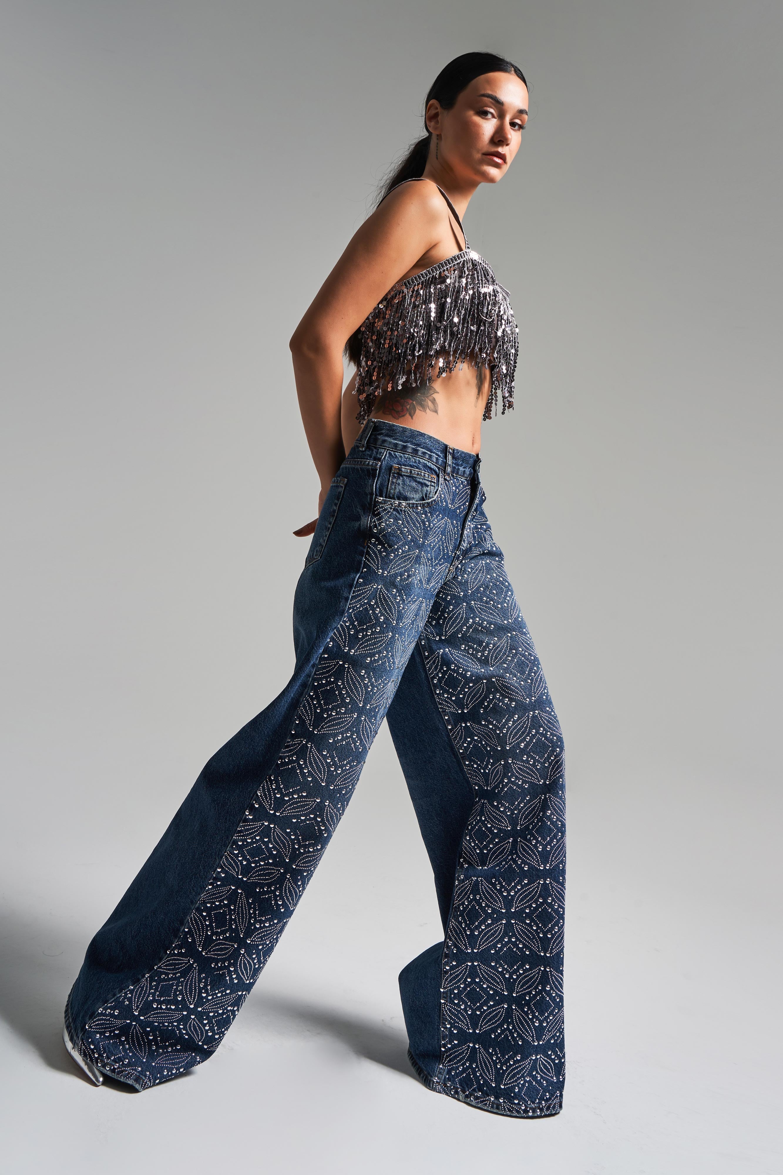 Kadın Koyu Mavi Renk T1-2W4-5 Palazzo Fit Etnik Parlak Taşlı Tasarım Denim Jean