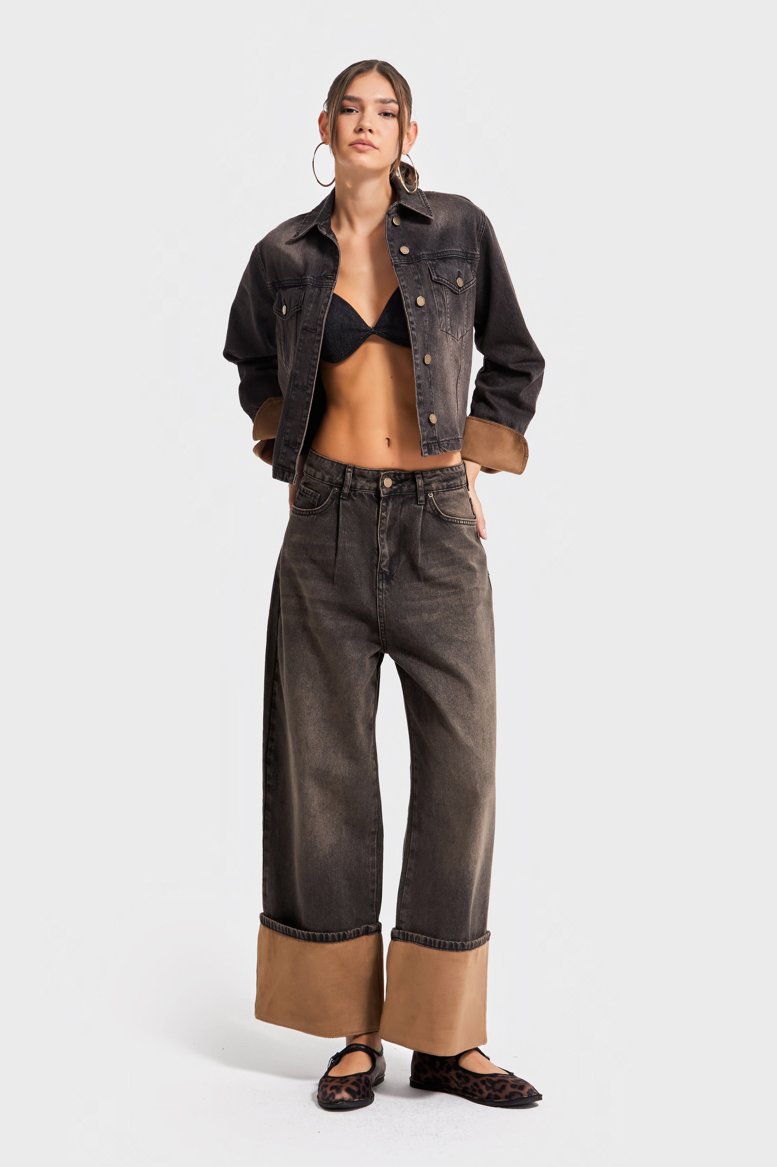 Kadın Koyu T.Kot Rengi 4w5-137 Süper Baggy Fit Paça Süet Kumaş Detaylı Tasarım Denim Jean