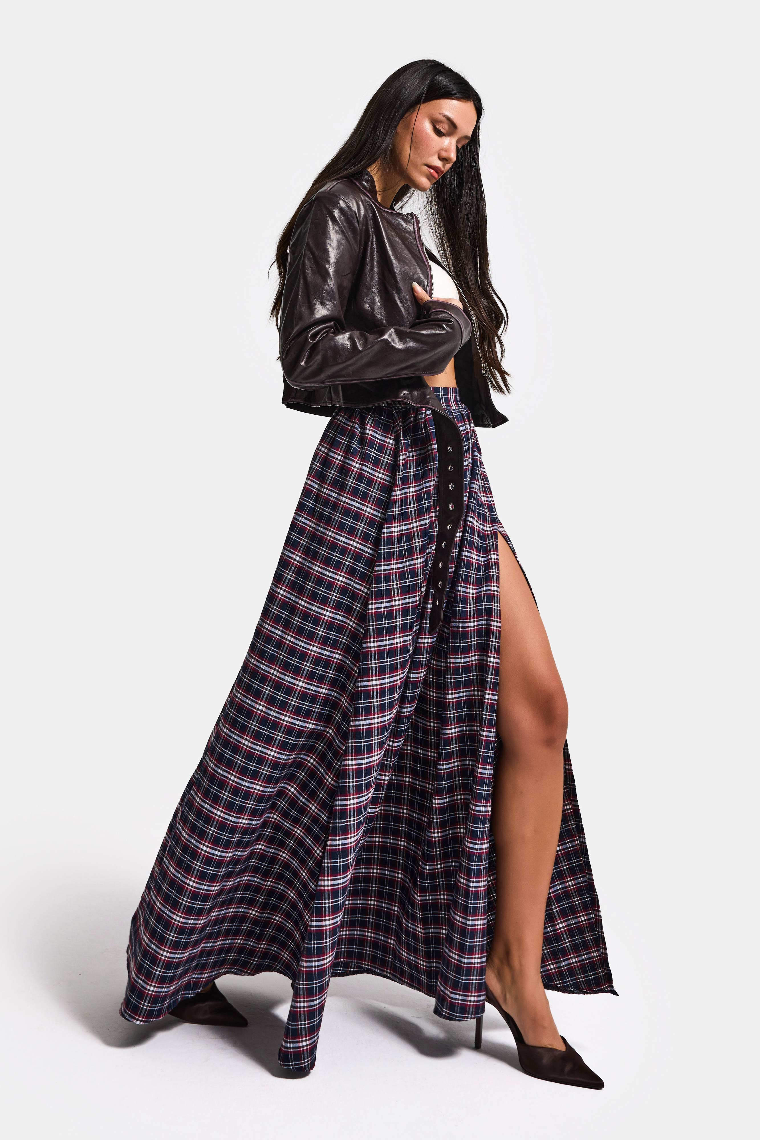 Kadın Lacivert Ekose s6-17 Maxi Boy Yırtmaç Detaylı Pamuk Koton Etek