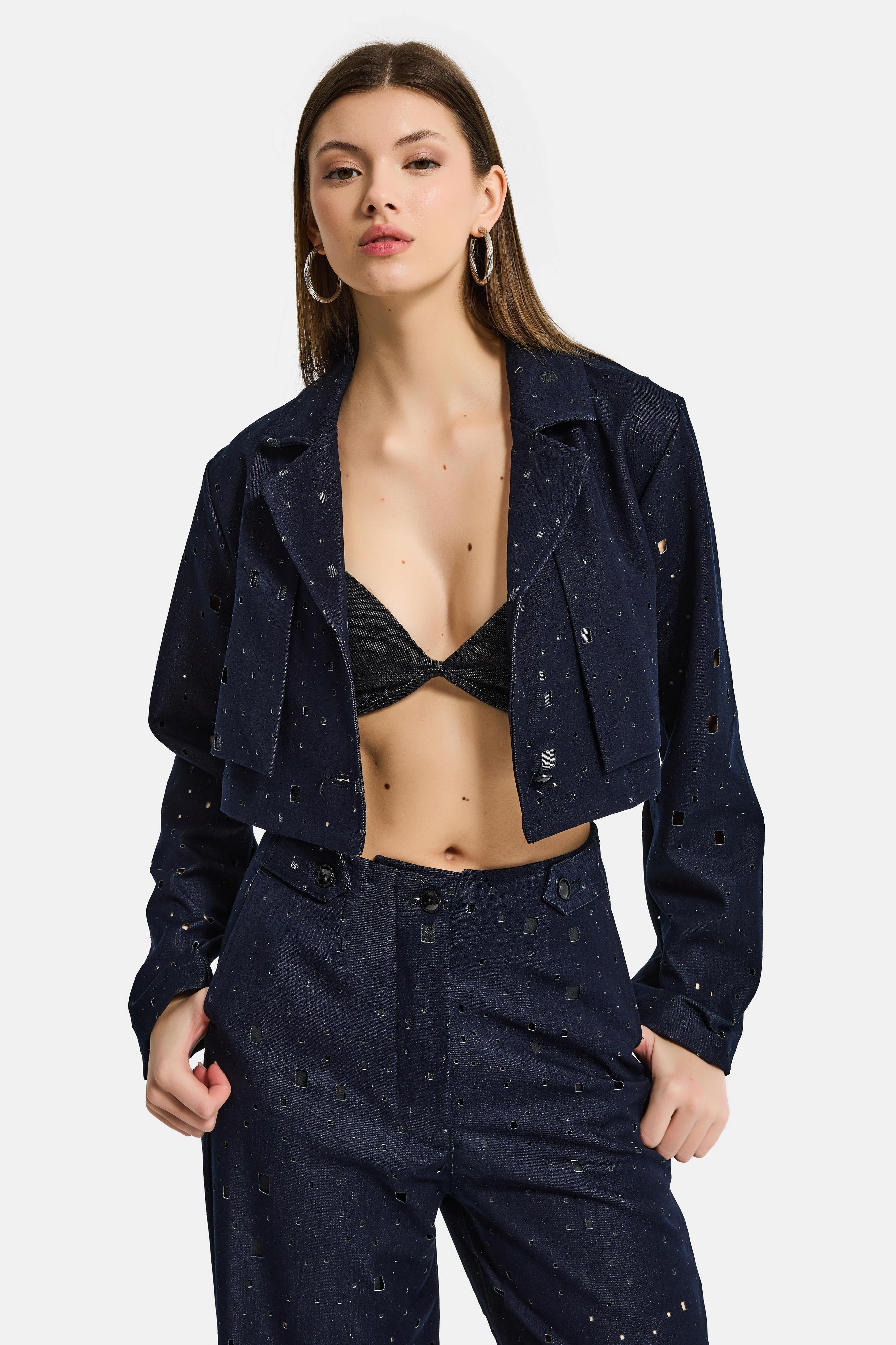 Kadın Lacivert s6-56 Crop Fit Özel Tasarım Delikli Denim Ceket