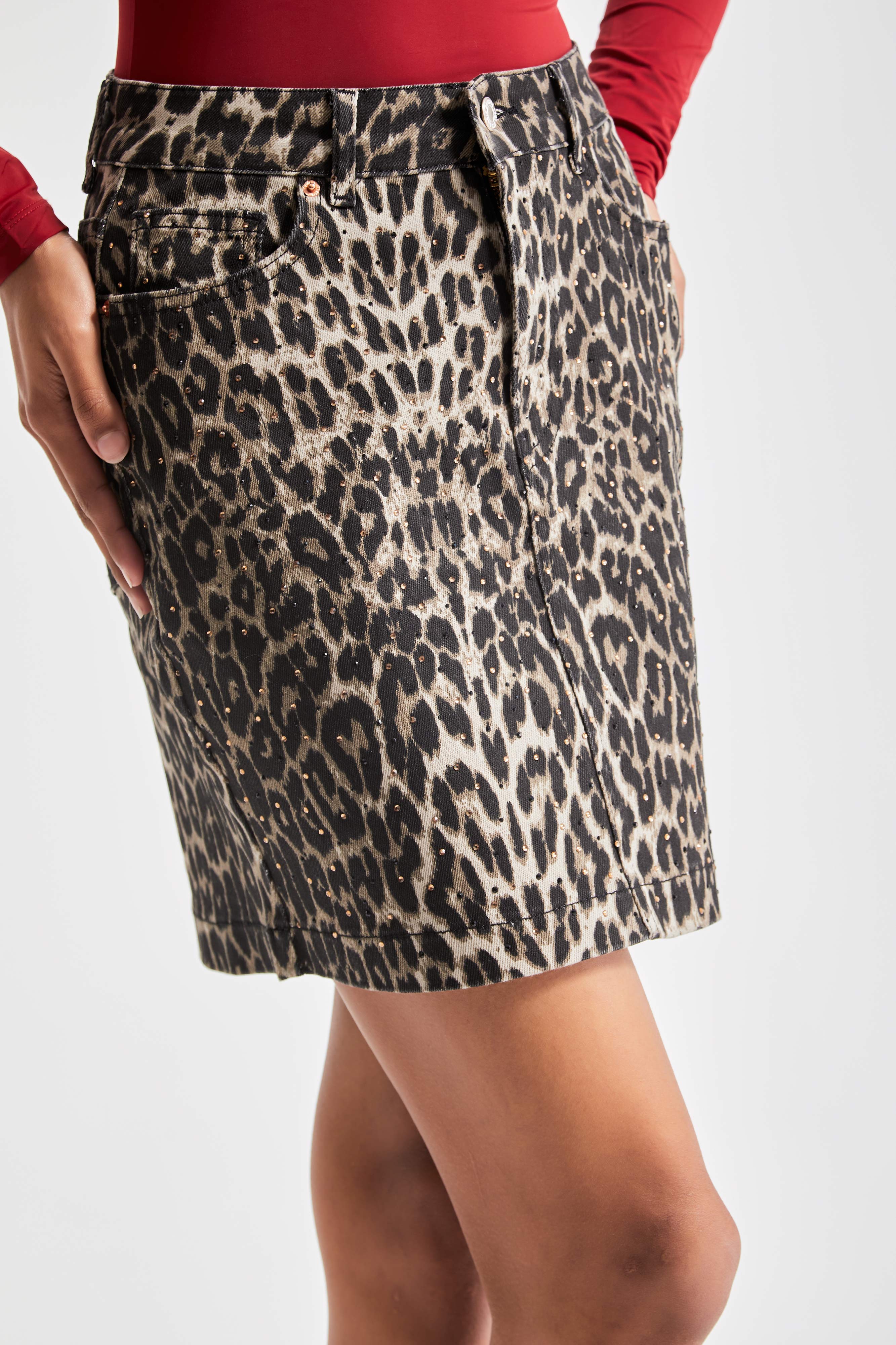 Women's Leopard Color Shiny Stone Mini Skirt