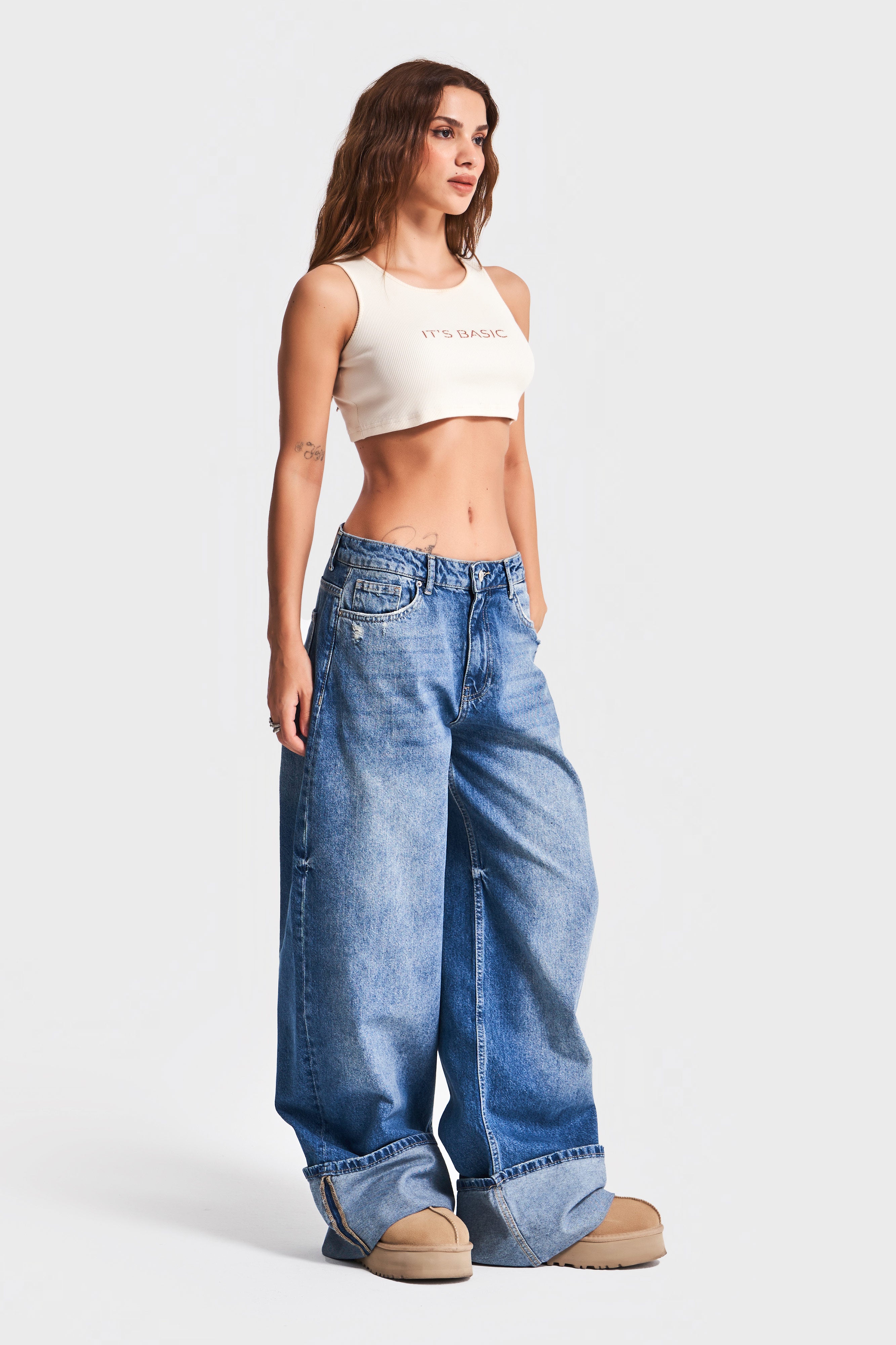 Kadın Mavi Renk 10S5-65 Paça Detaylı Süper Uzun %100 Koton Orta Bel Relax Fold Up Denim Jean