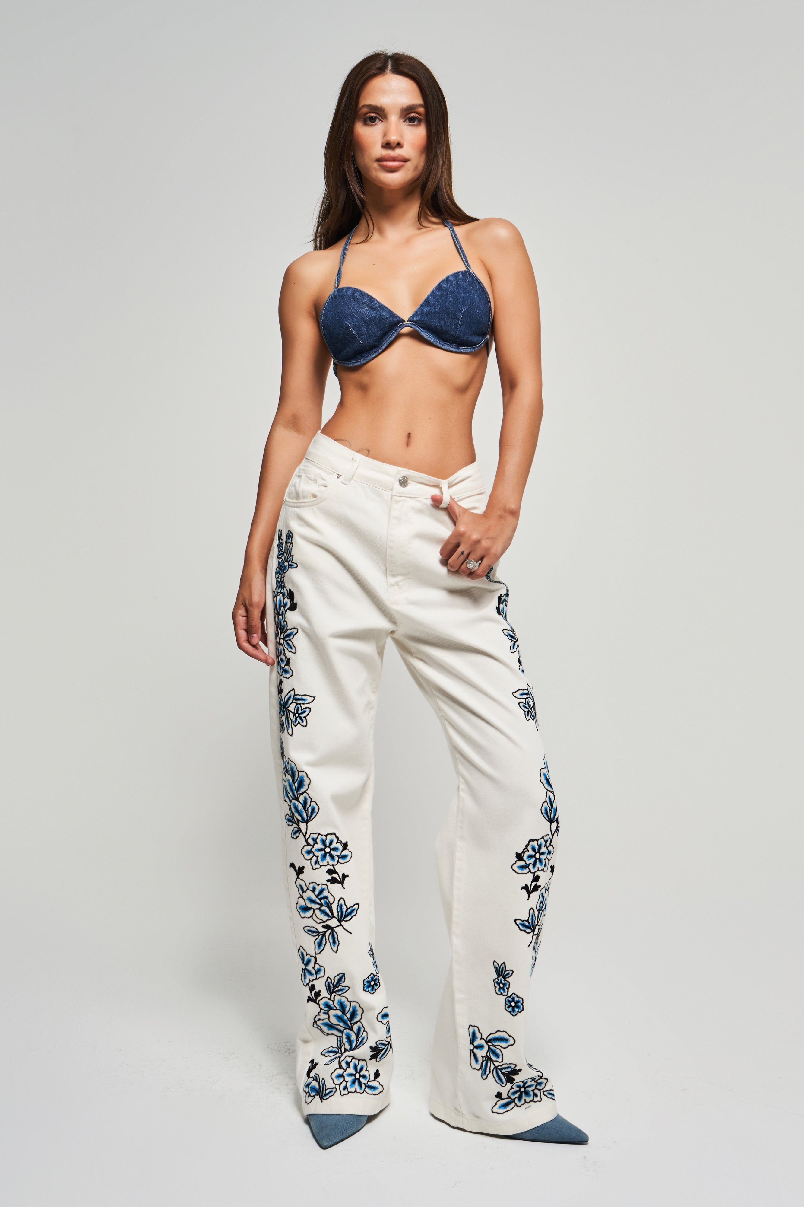 Damesblauwe kleur 1s5-5 100% katoenen denimstof met string denim bikinitopje aan de achterkant