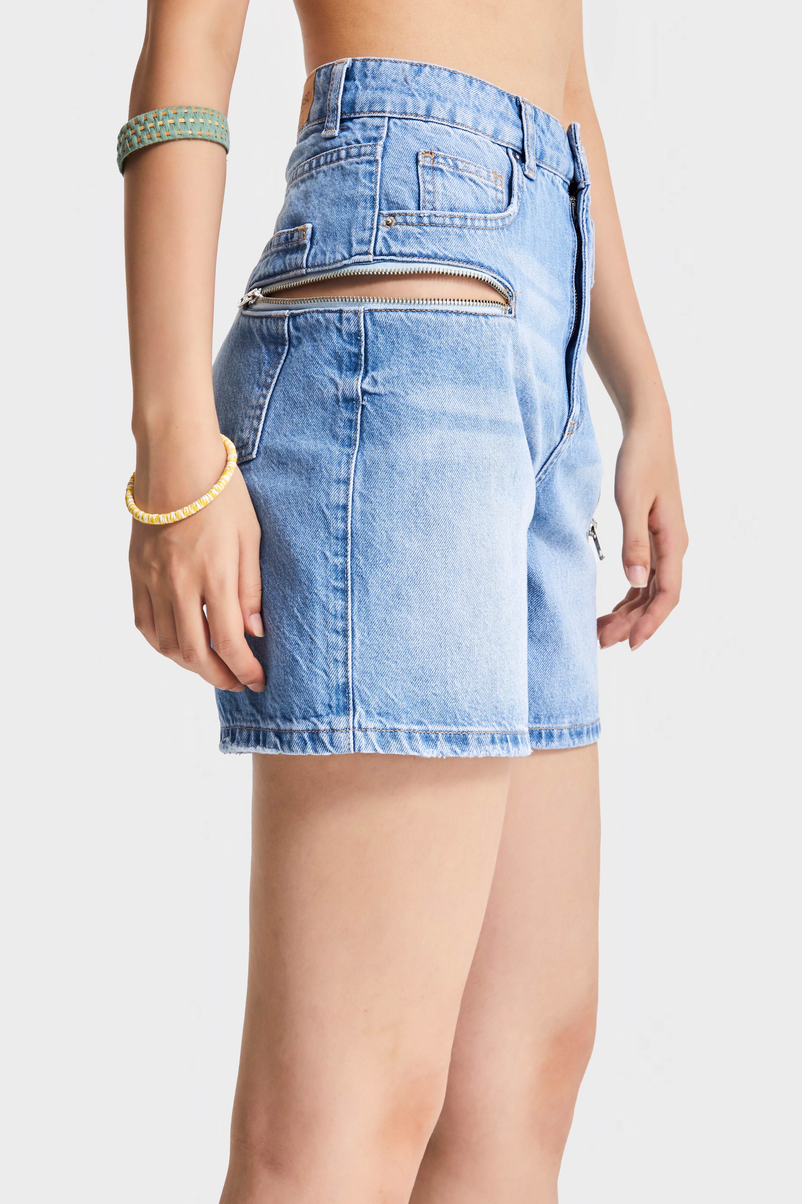 Kadın Mavi Renk 2s5-3 Midi Boy Yandan Fermuarlı Mom Fit Yüksek Bel Tasarım Denim Şort
