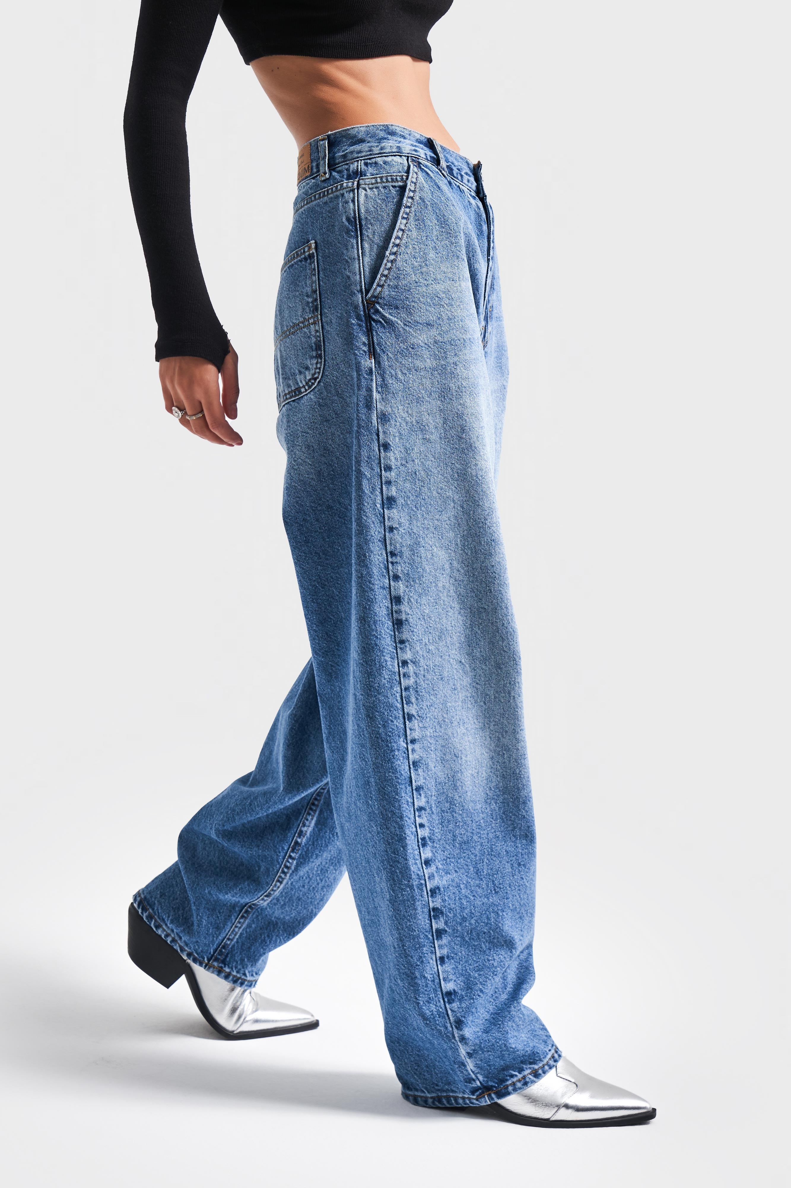 Женские джинсы синего цвета Juniper 2S54 Skater Fit, 100% хлопок, деним