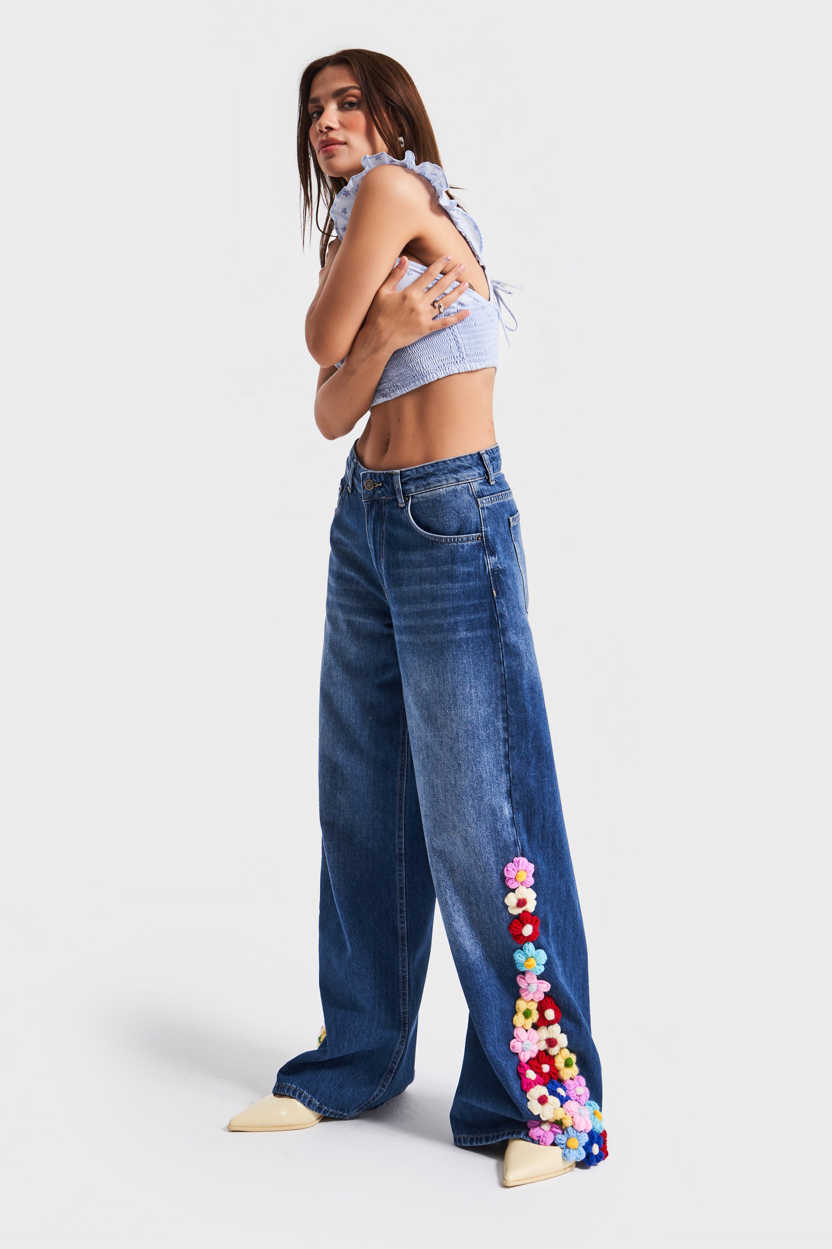 Kadın Mavi Renk 2w5-5 Palazzo Fit Renkli Çiçek Örgü İşlemeli Özel Tasarım Denim Jean