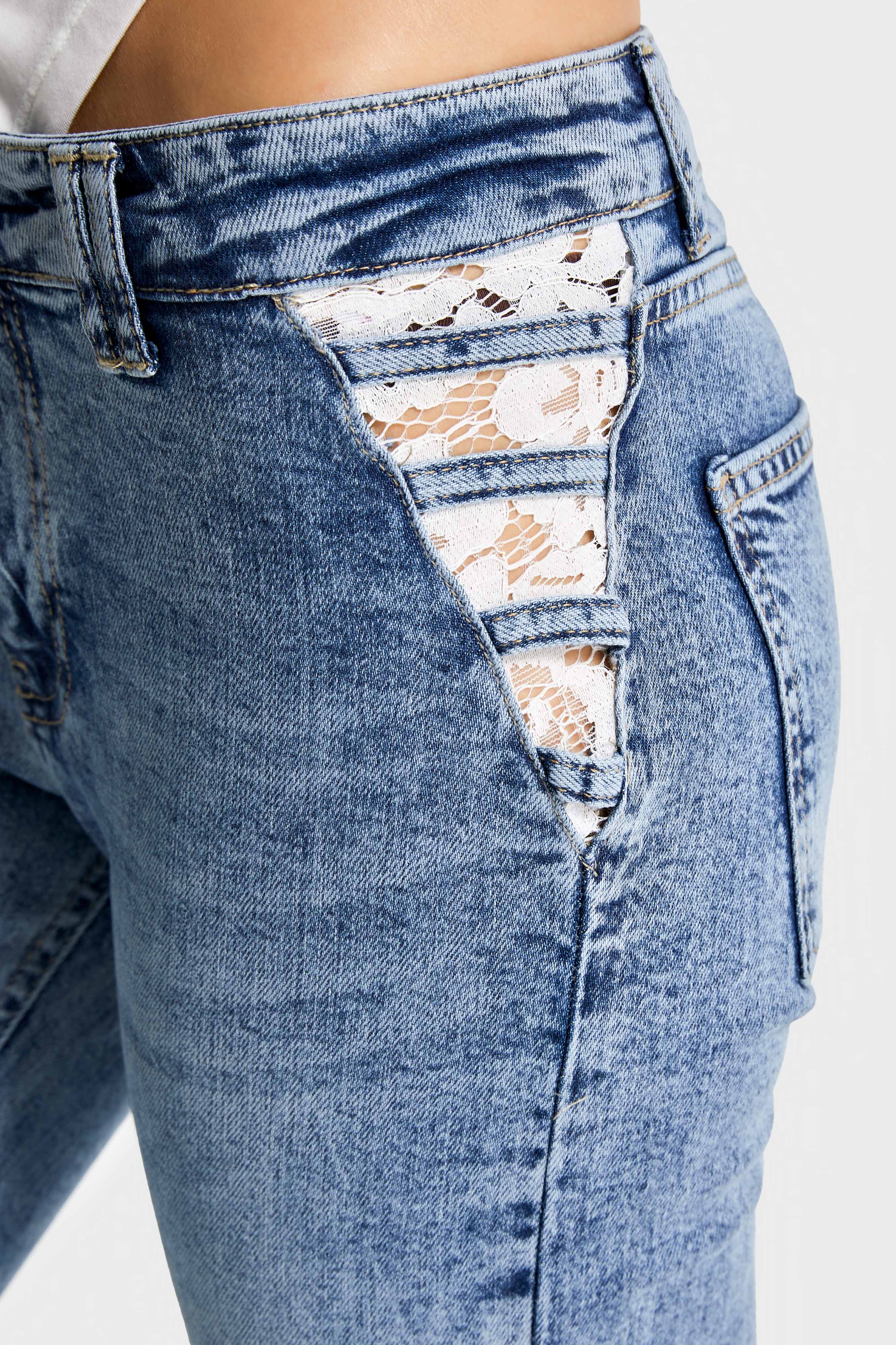 Kadın Mavi Renk 4s5-24 Flare Fit İspanyol Paça Likralı Kumaş Dantel Detaylı Tasarım Denim Jean