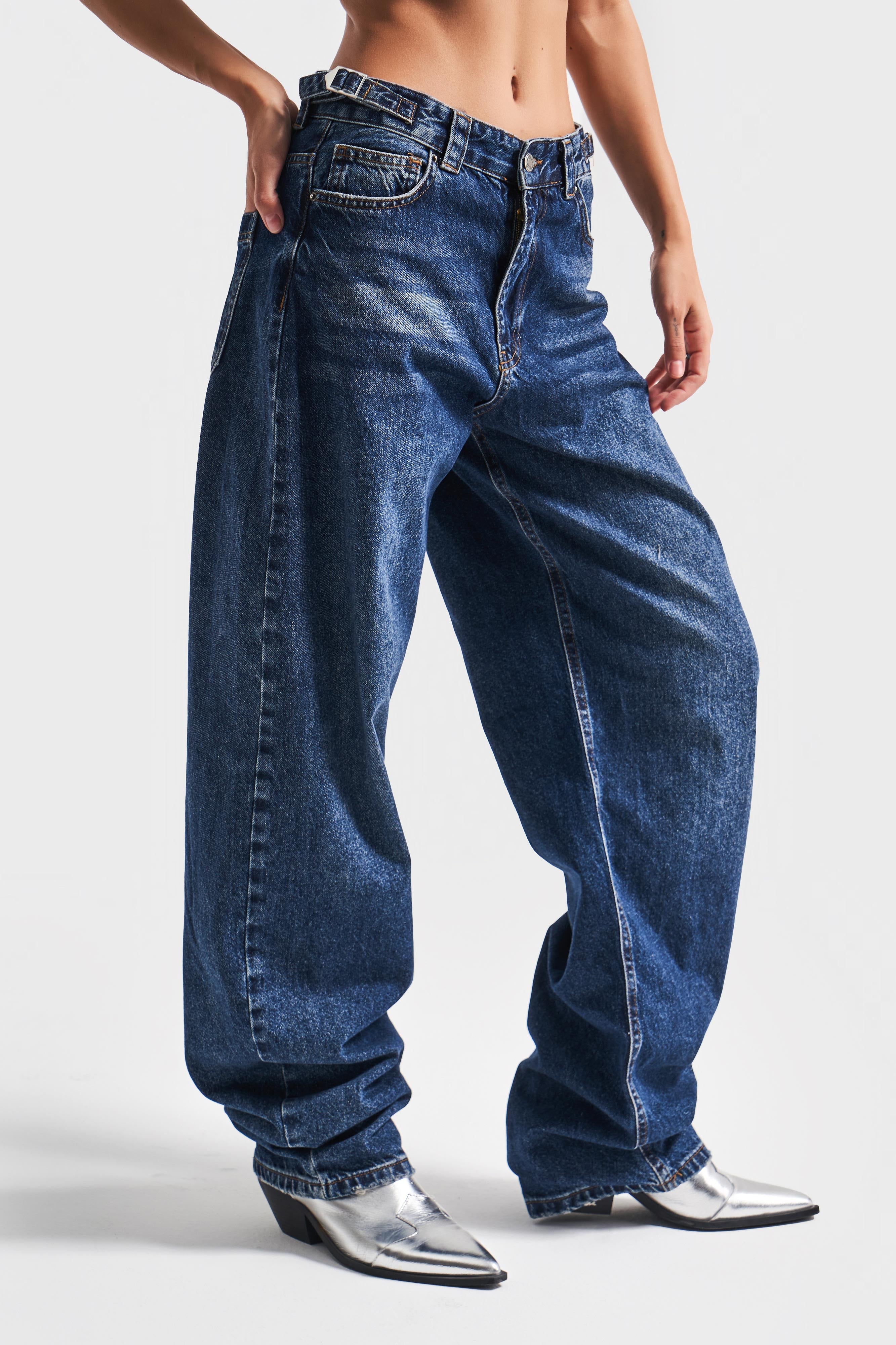 Women's Blue Color Waist Adjustable Belt Super Long Loose Cut Jeans