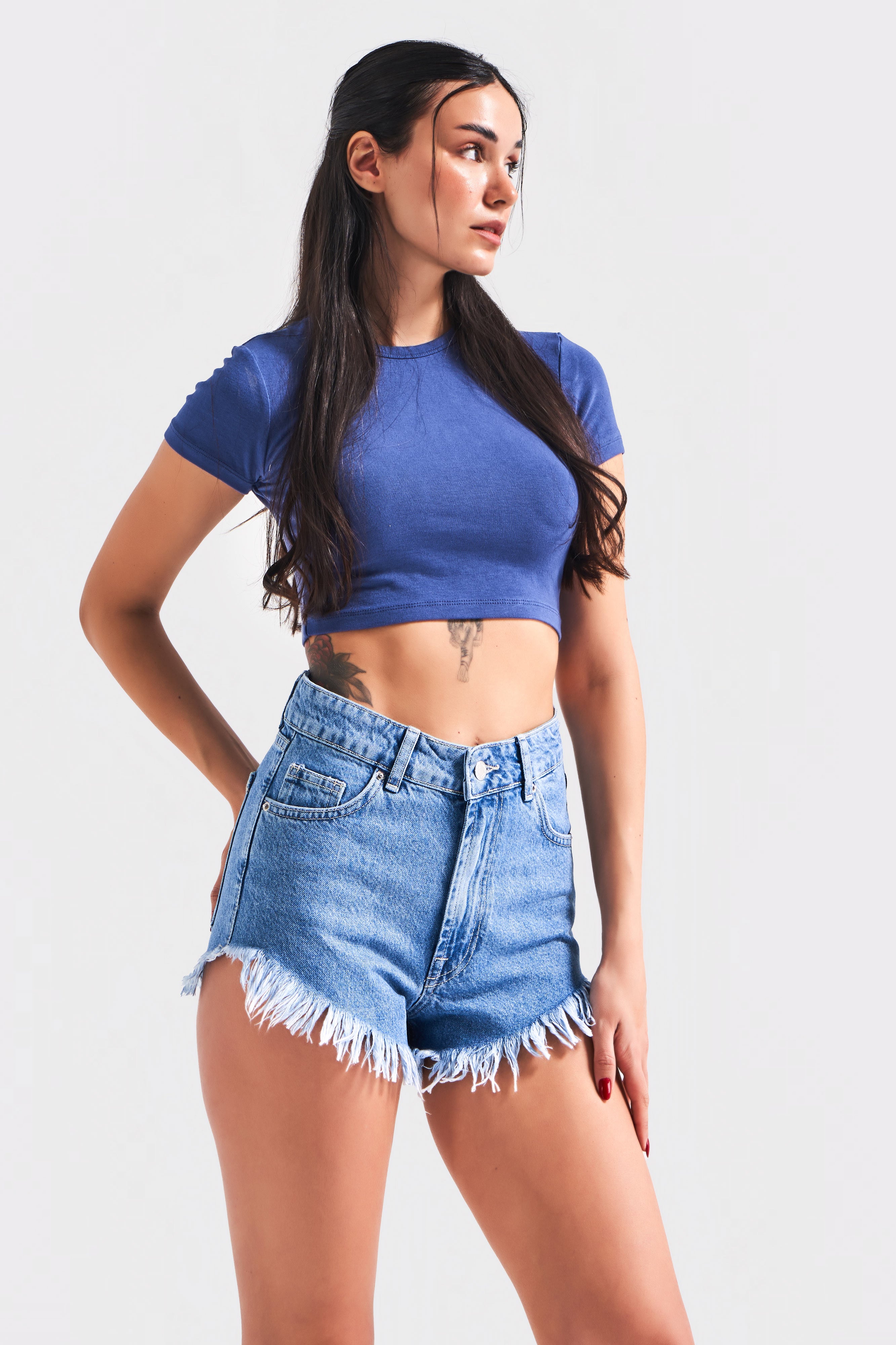 Kadın Mavi Renk Luna Paçası Püsküllü Mini Denim Şort