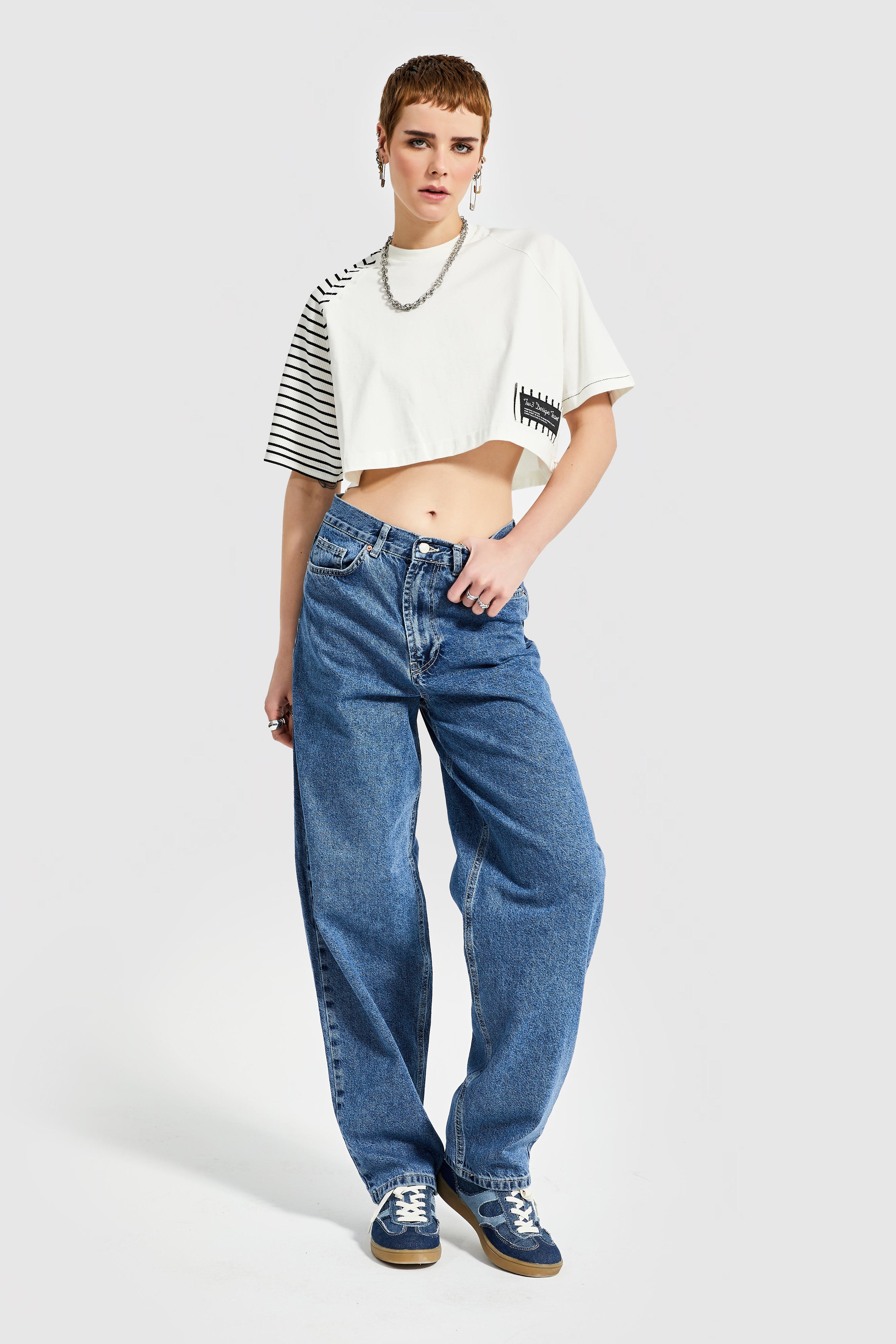 Women's Blue Color Skater Fit Loose Cut Denim