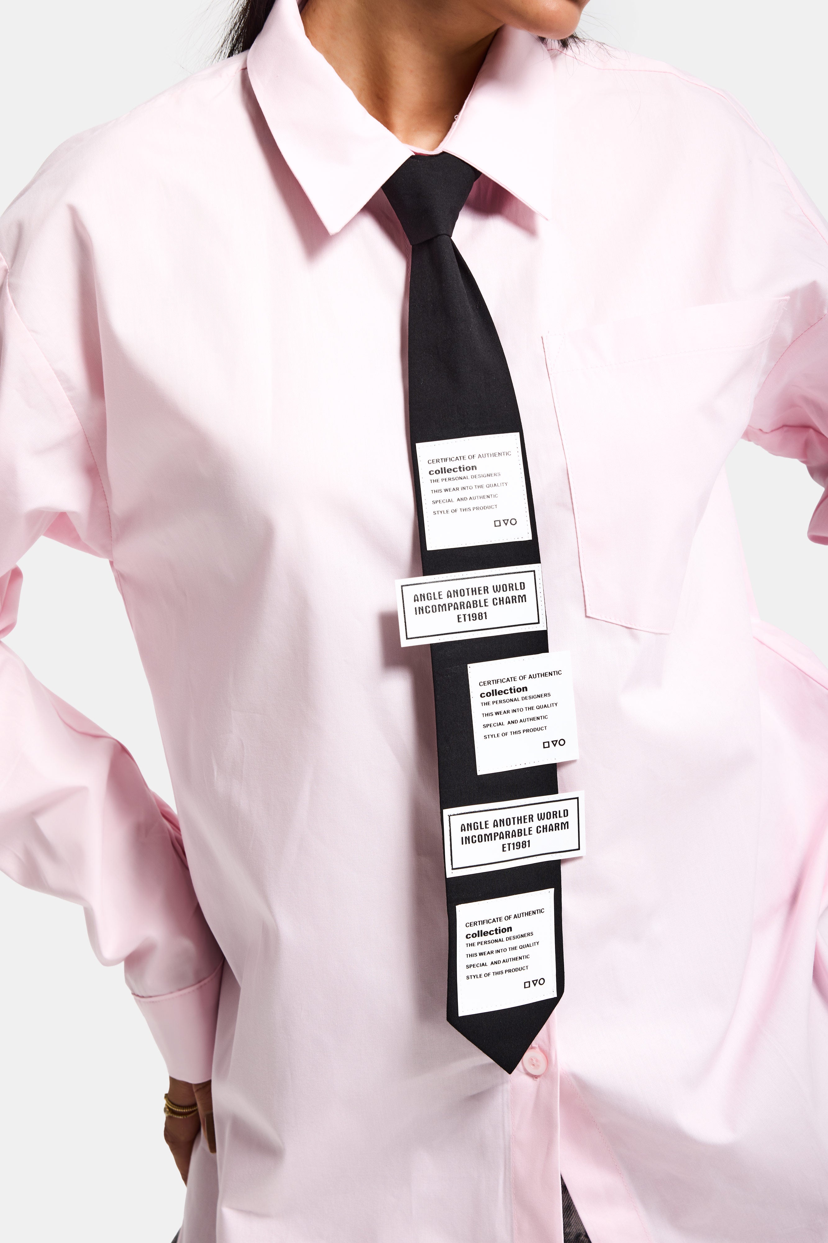 Kadın Pembe Renk Oversize Kravatlı Özel Tasarım Bol Kesim Gömlek