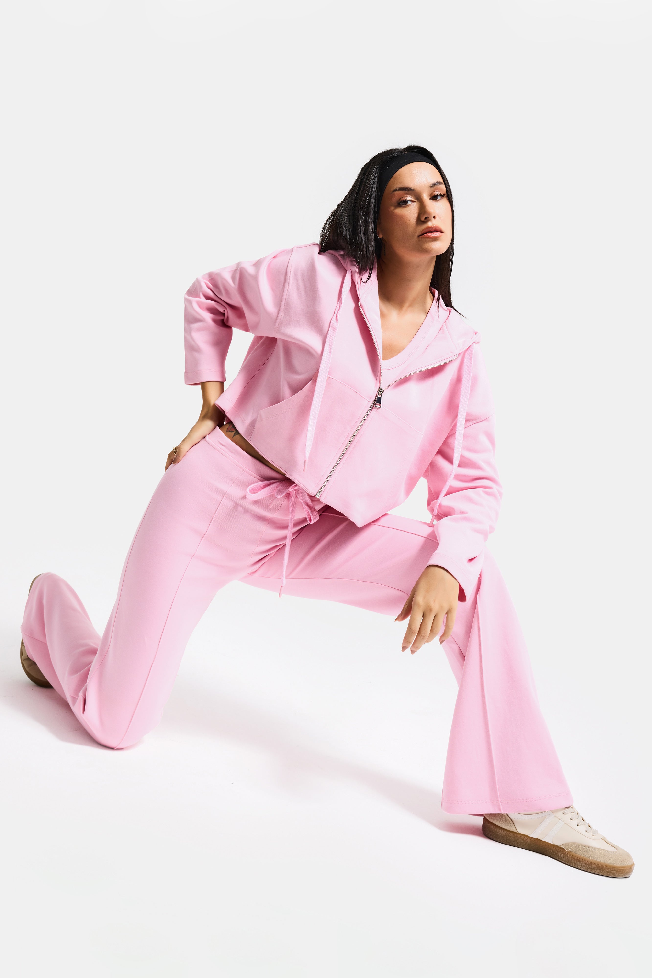 Kadın Pembe s6-98 Örme Kumaş Flare Eşofman Büstiyer ve Fermuarlı Sweatshirt 3'lü Kombin Takım