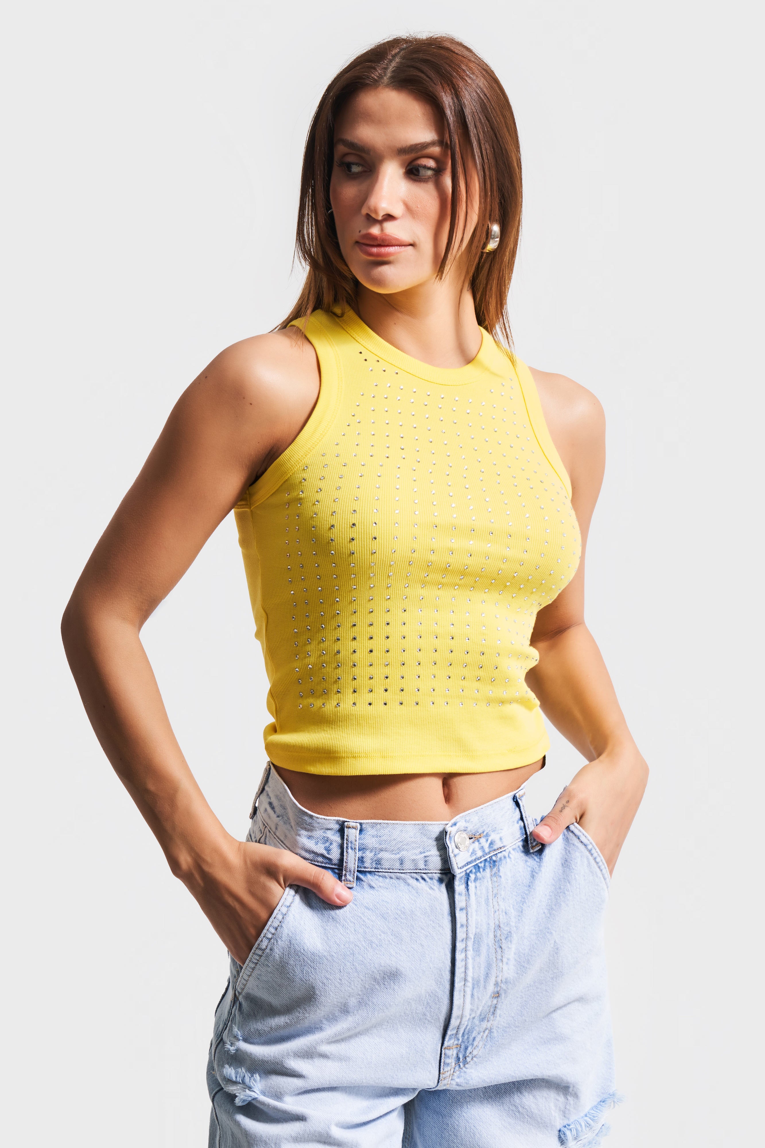 Kadın Sarı Renk S5-108 Halter Yaka İnce Fitilli Kumaş Parlak Taşlı Tasarım Body