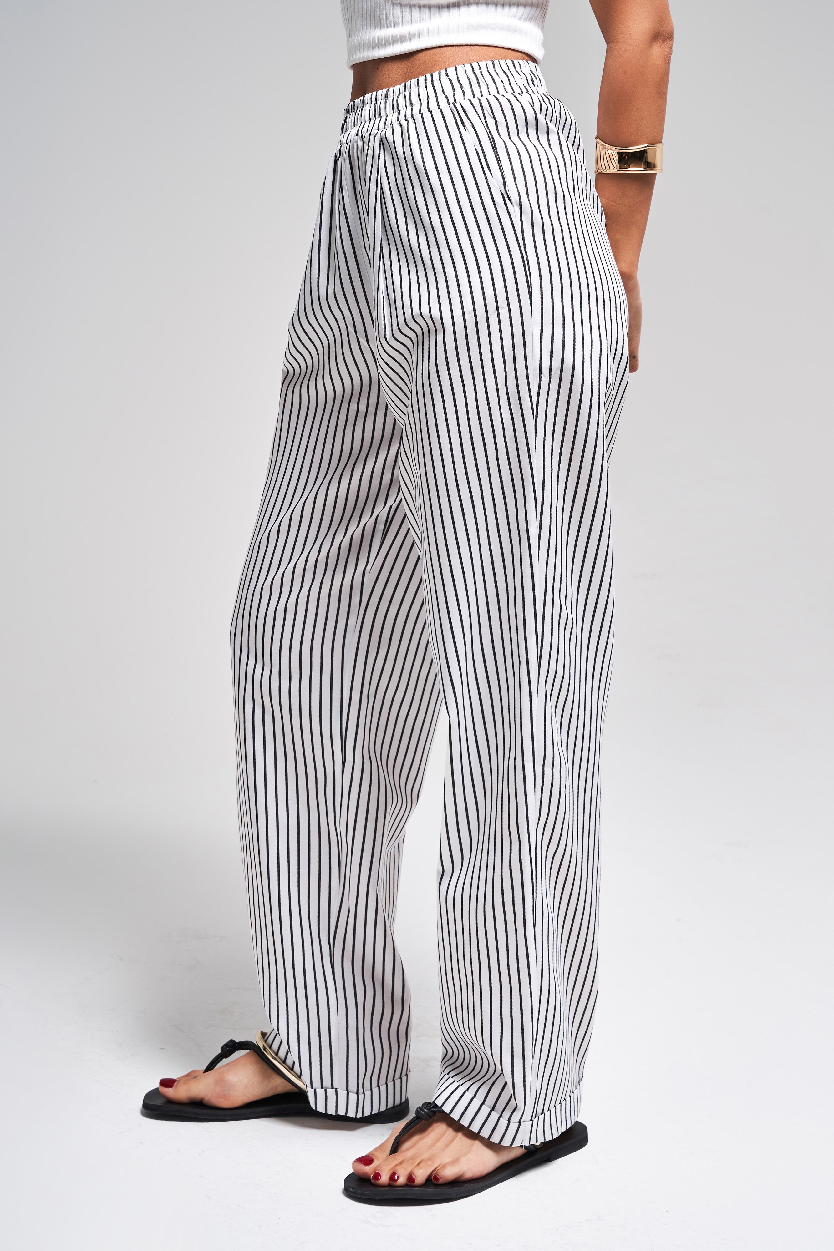 Kadın Siyah Beyaz Çizgili Renk s5-1 Rahat Kesim Koton Kumaş Beli Lastikli Pantolon