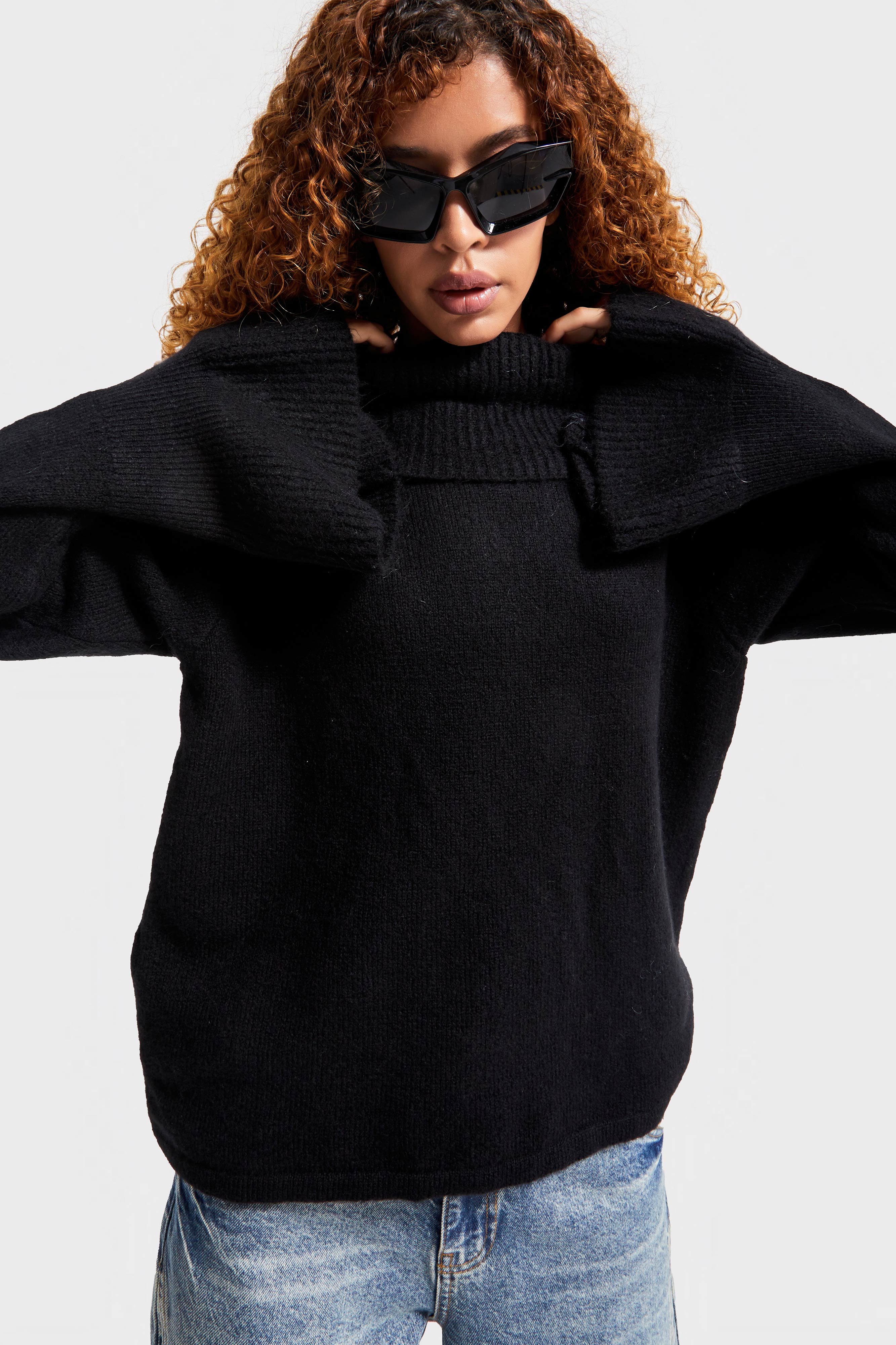 Kadın Siyah Renk W5-1 Balıkçı Yaka Oversize Yumuşak Örgü Kazak