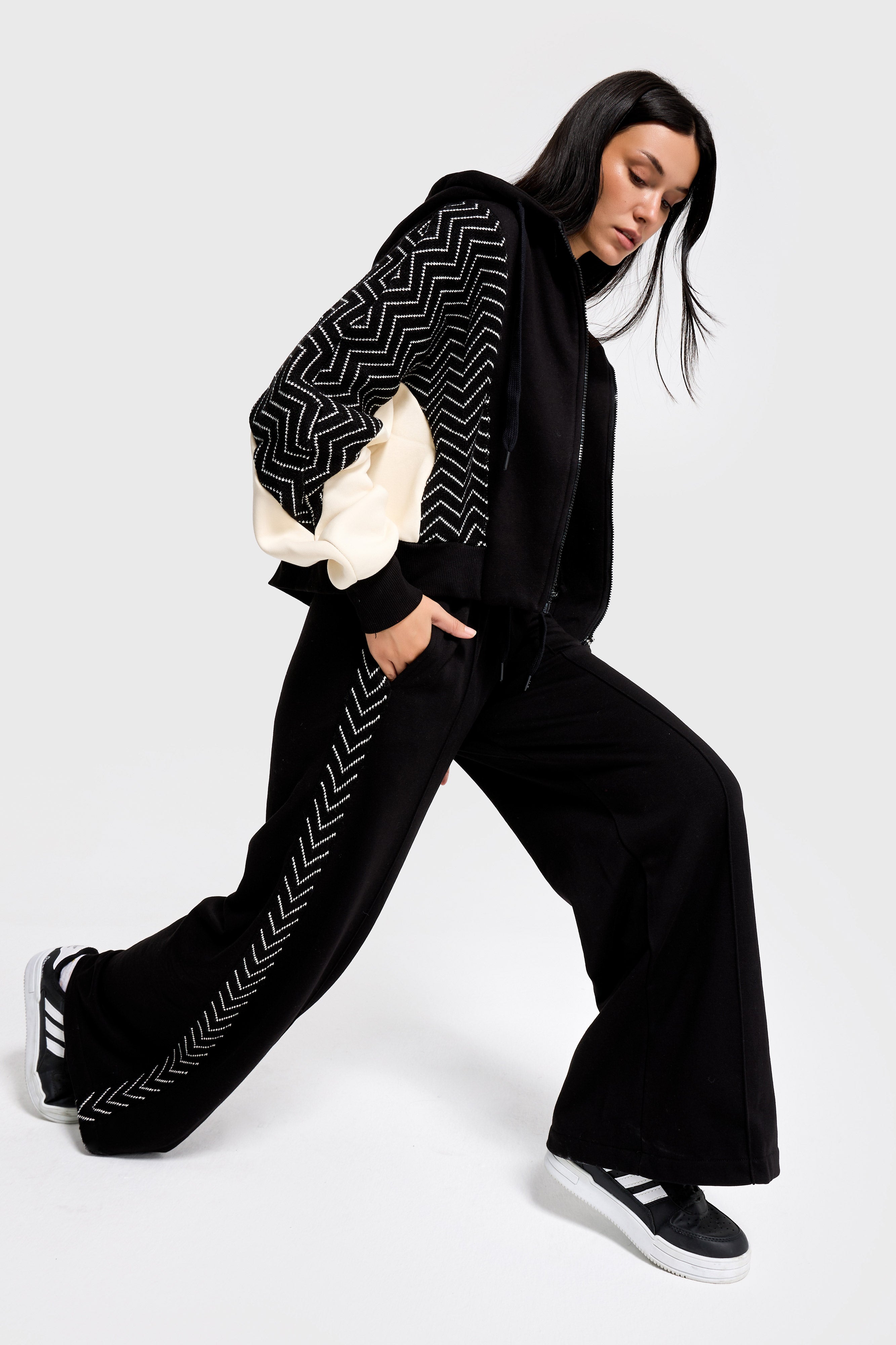 Kadın Siyah Renk w5-1 Kapişonlu Sweatshirt Polar Eşofman Alt 2'li Kombin Kumaş Tasarım Takım