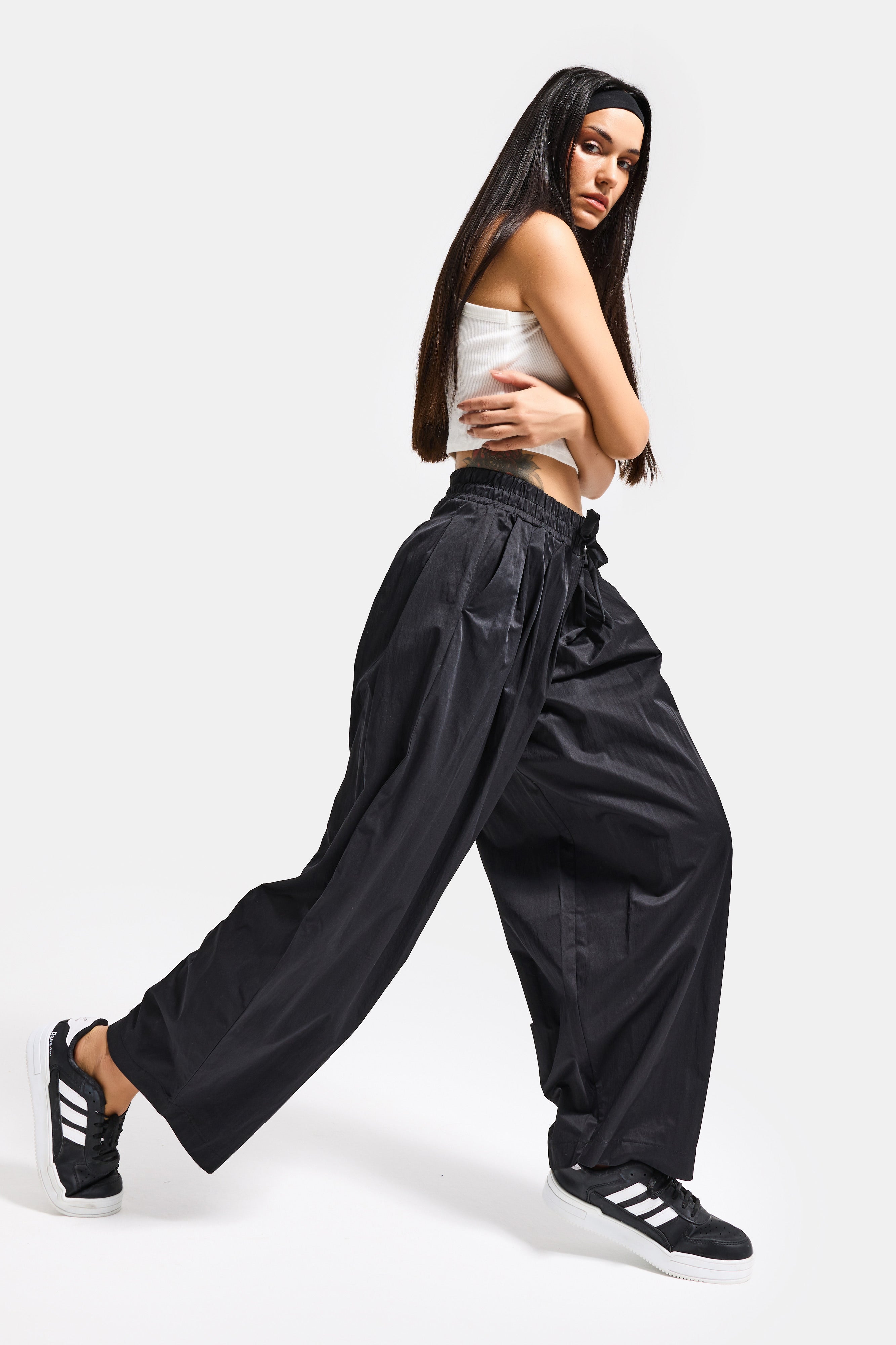 Kadın Siyah s6-1 Süper Balon Fit Bol Kesim Özel Kumaş Pantolon