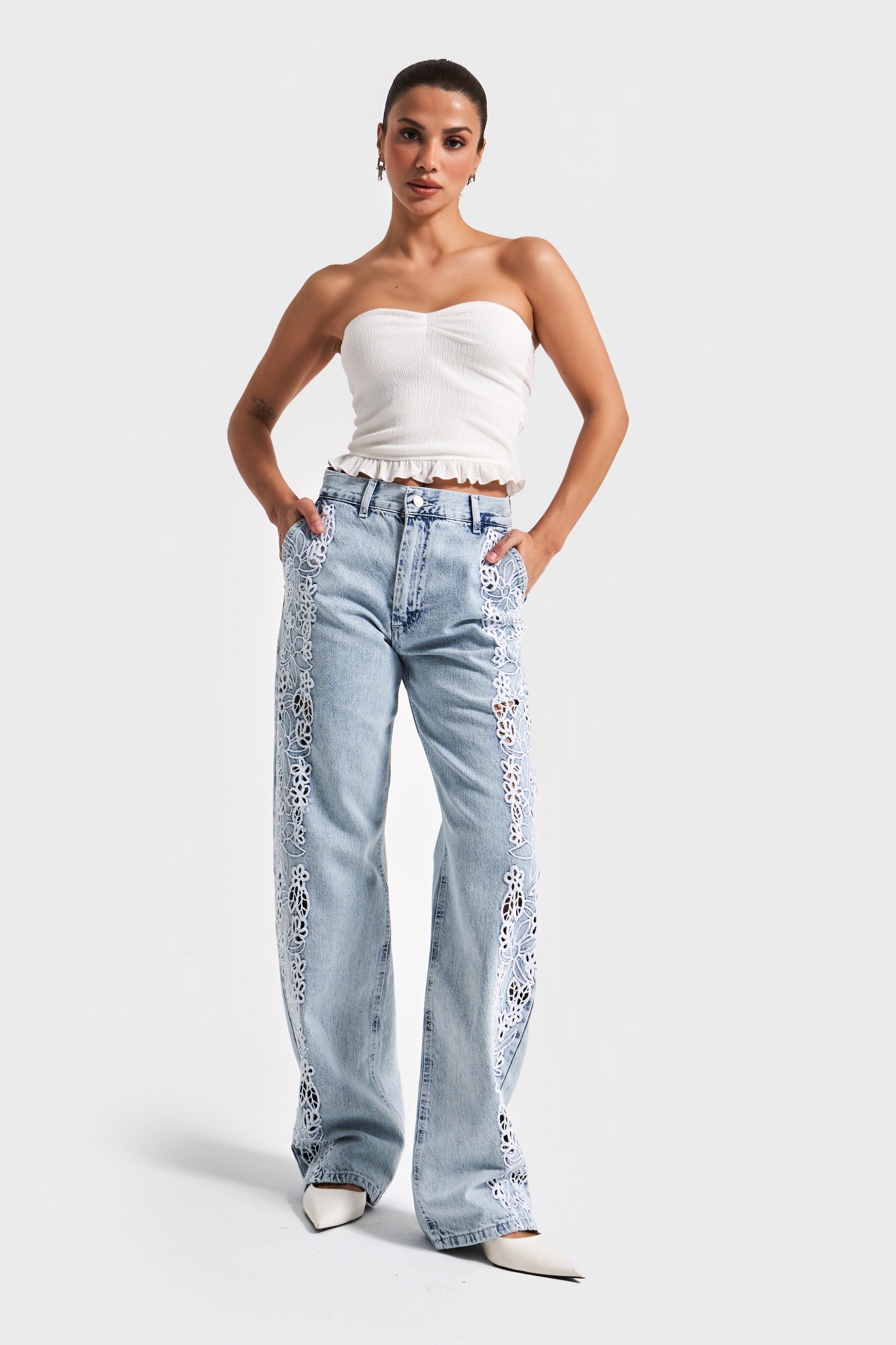 Kadın Snow Kot Rengi 3s5-3 Dantel Nakışlı Loose Fit Orta Bel İç Boy 83 Cm Tasarım Denim Jean