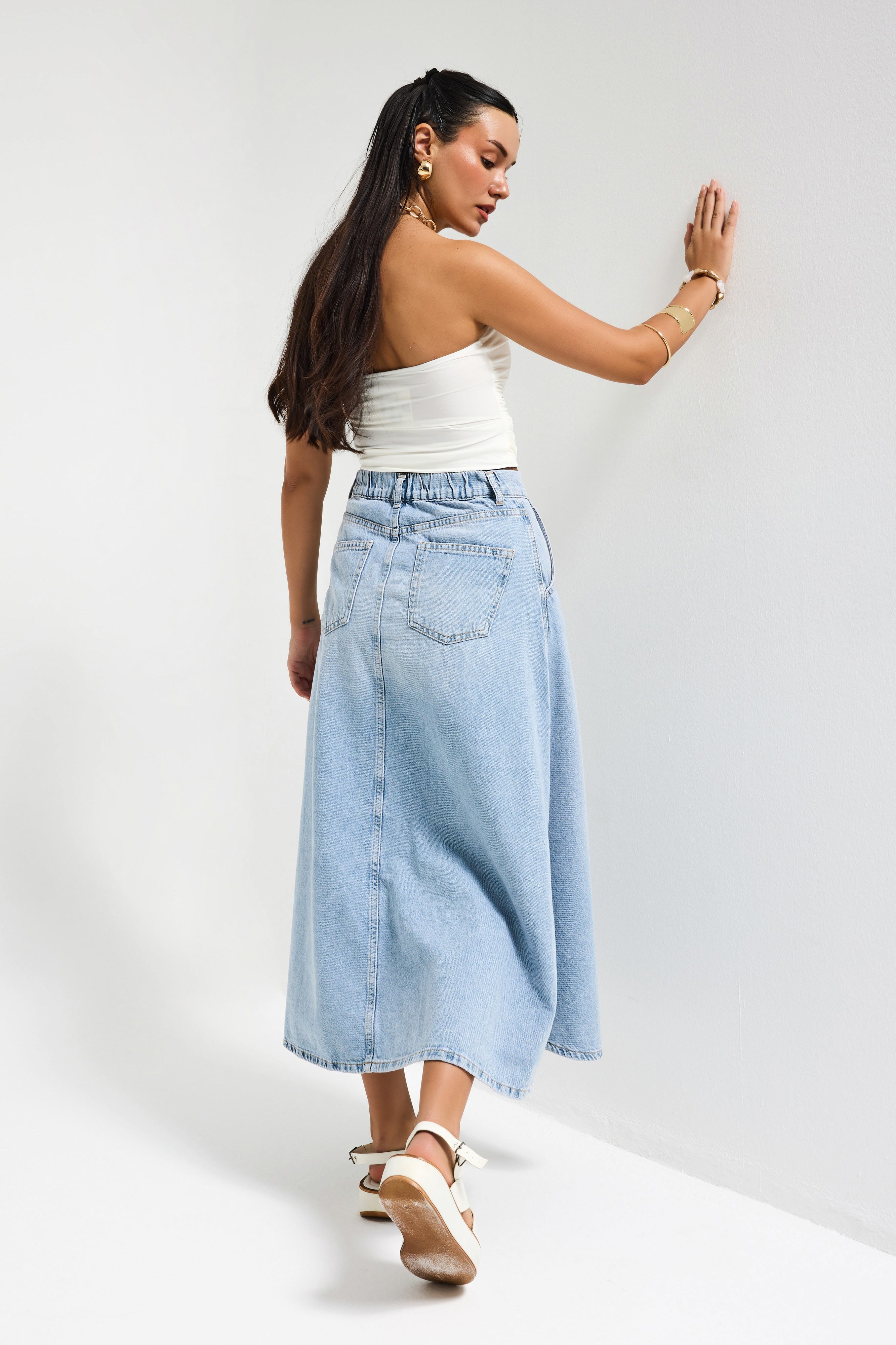 Женская джинсовая юбка-трапеция цвета снежного денима Vinca