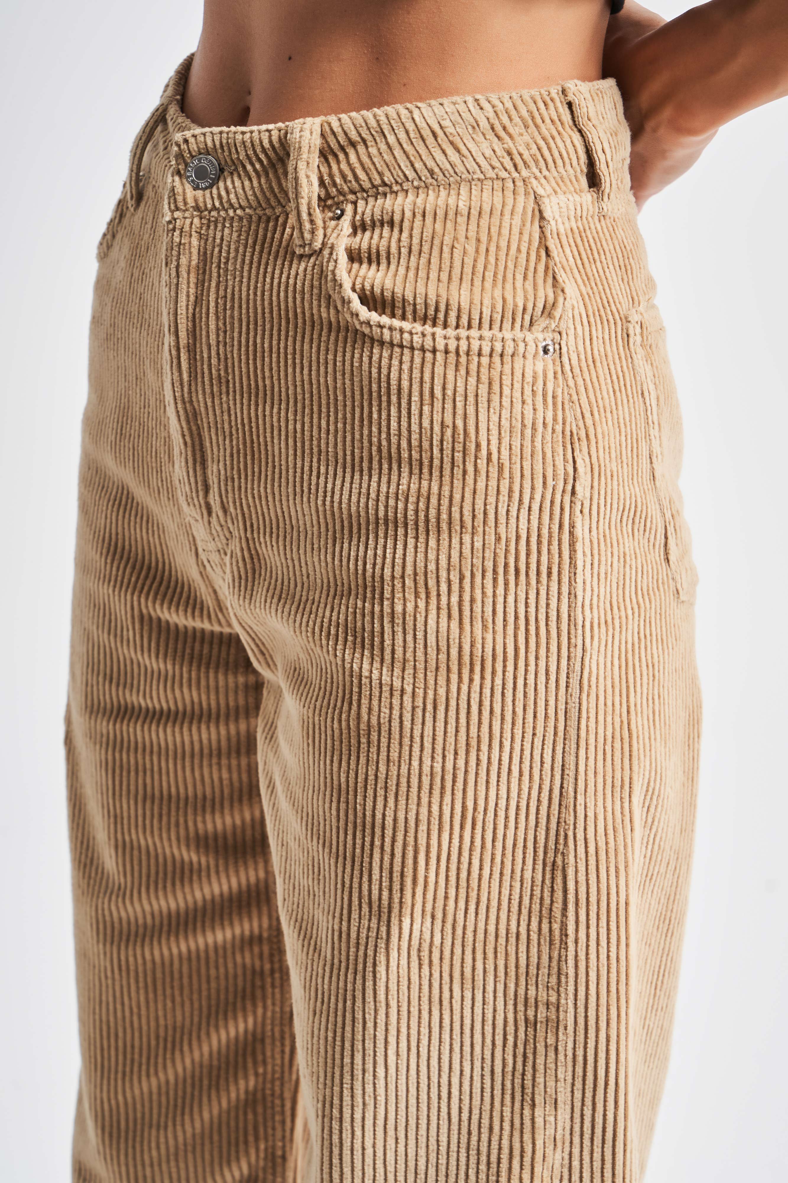 Women's Milky Coffee Color 26w459 Thick Corduroy Fabric Trousers