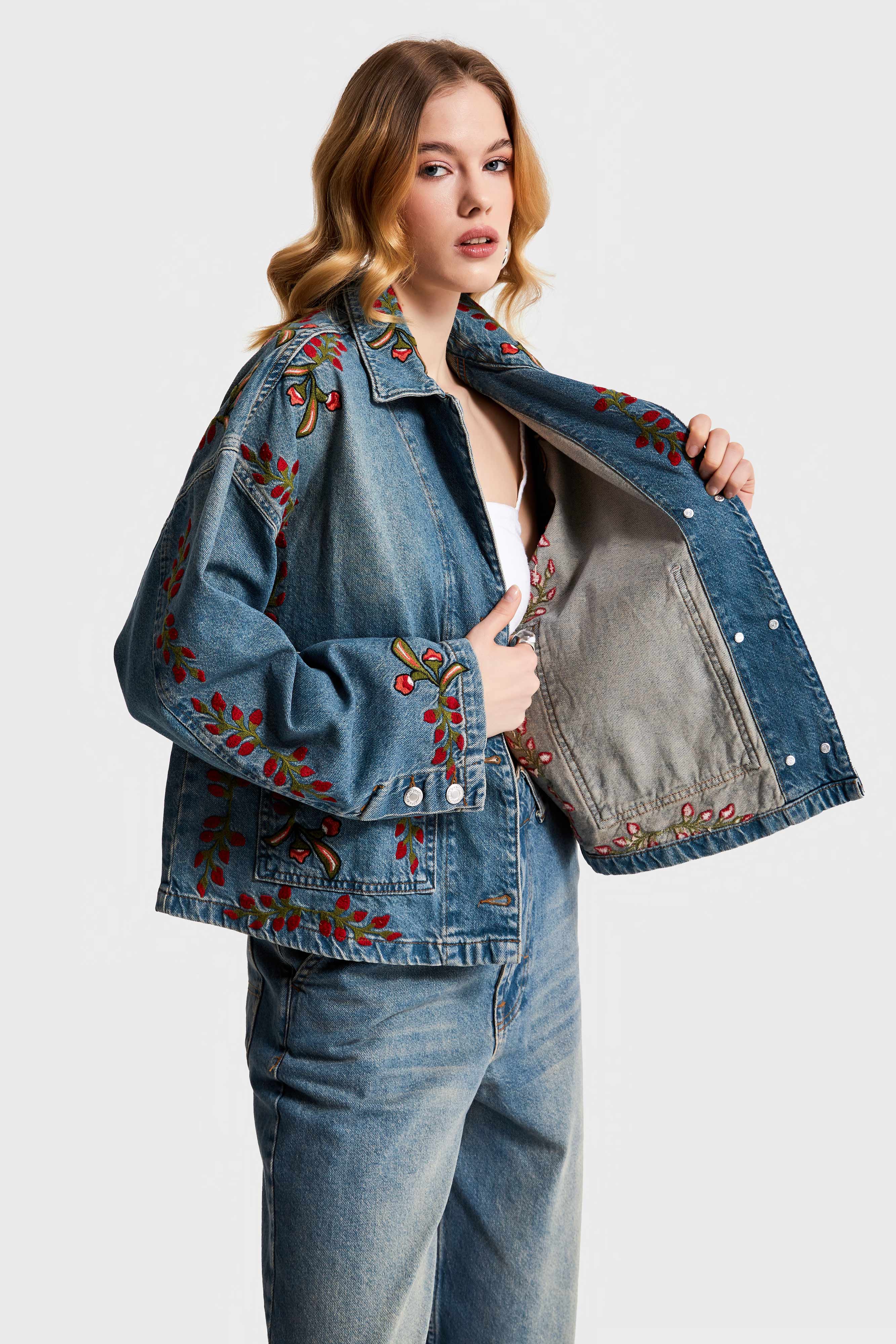 Kadın T.Kot Rengi 2S566 Çiçek Nakışlı Oversize Tasarım Denim Ceket