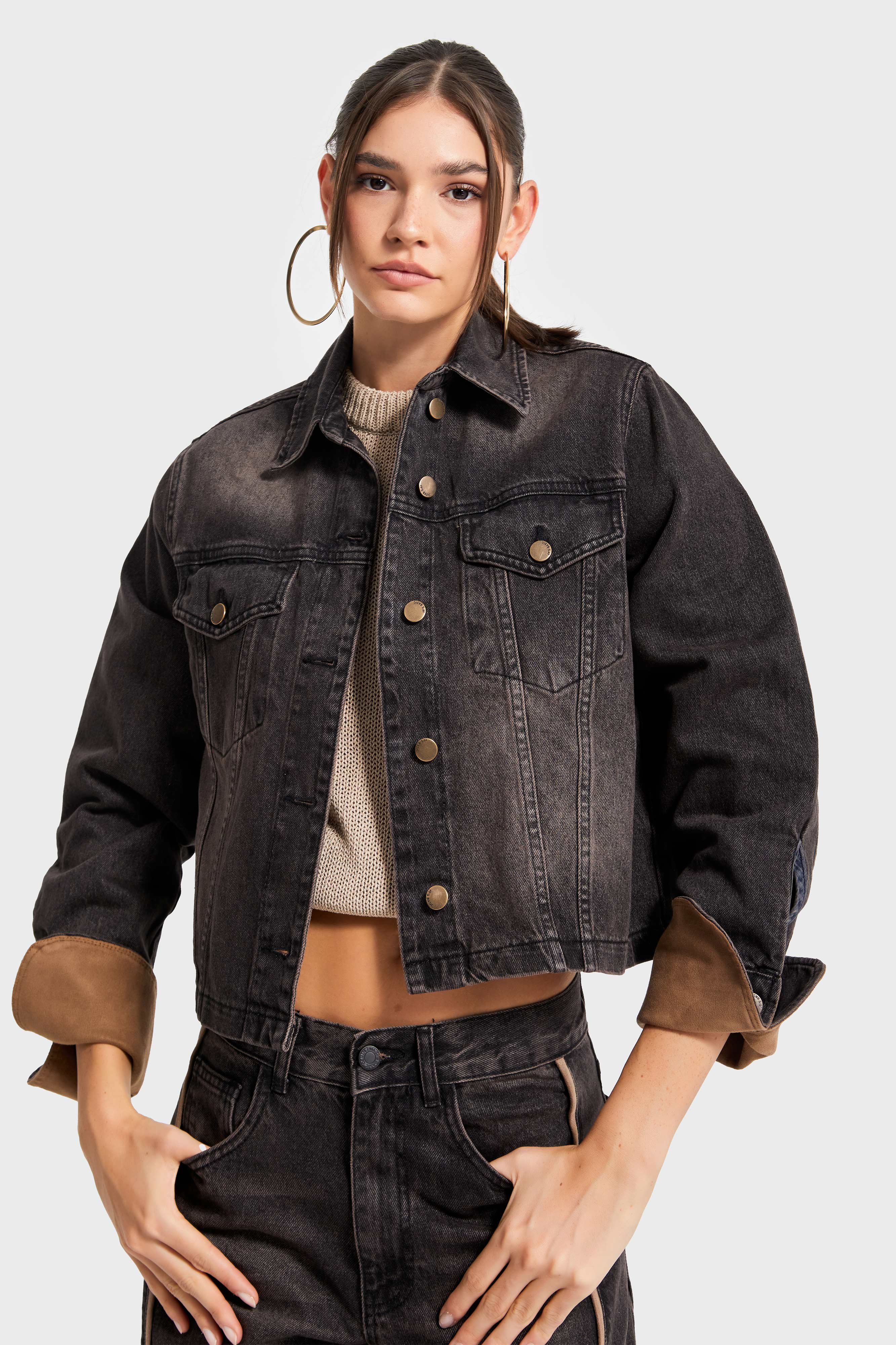 Kadın T.Kot Rengi 2w5-62 Straight Fit Kolları Süet Kumaş Detaylı Önü Düğmeli Denim Tasarım Ceket