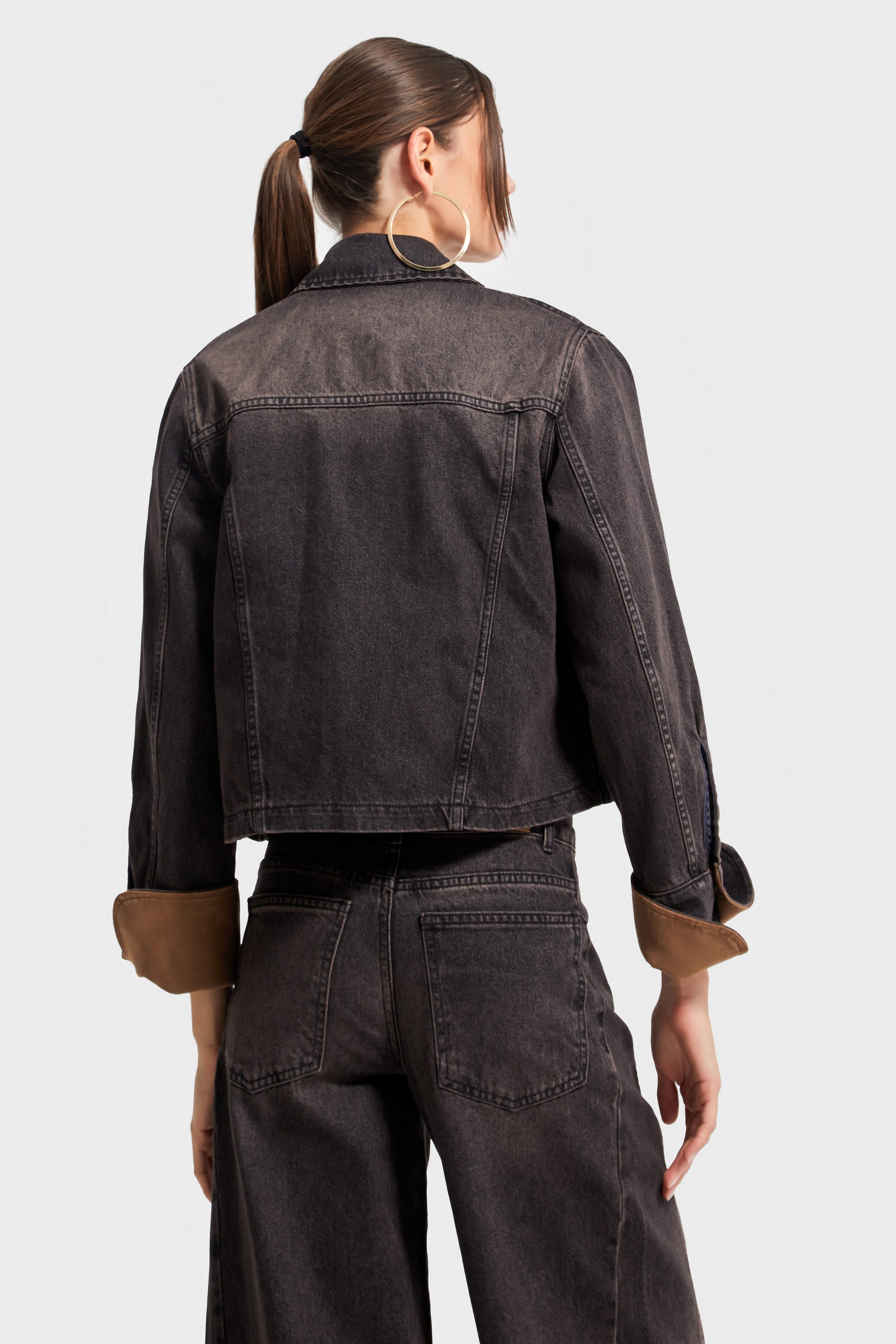 Kadın T.Kot Rengi 2w5-62 Straight Fit Kolları Süet Kumaş Detaylı Önü Düğmeli Denim Tasarım Ceket