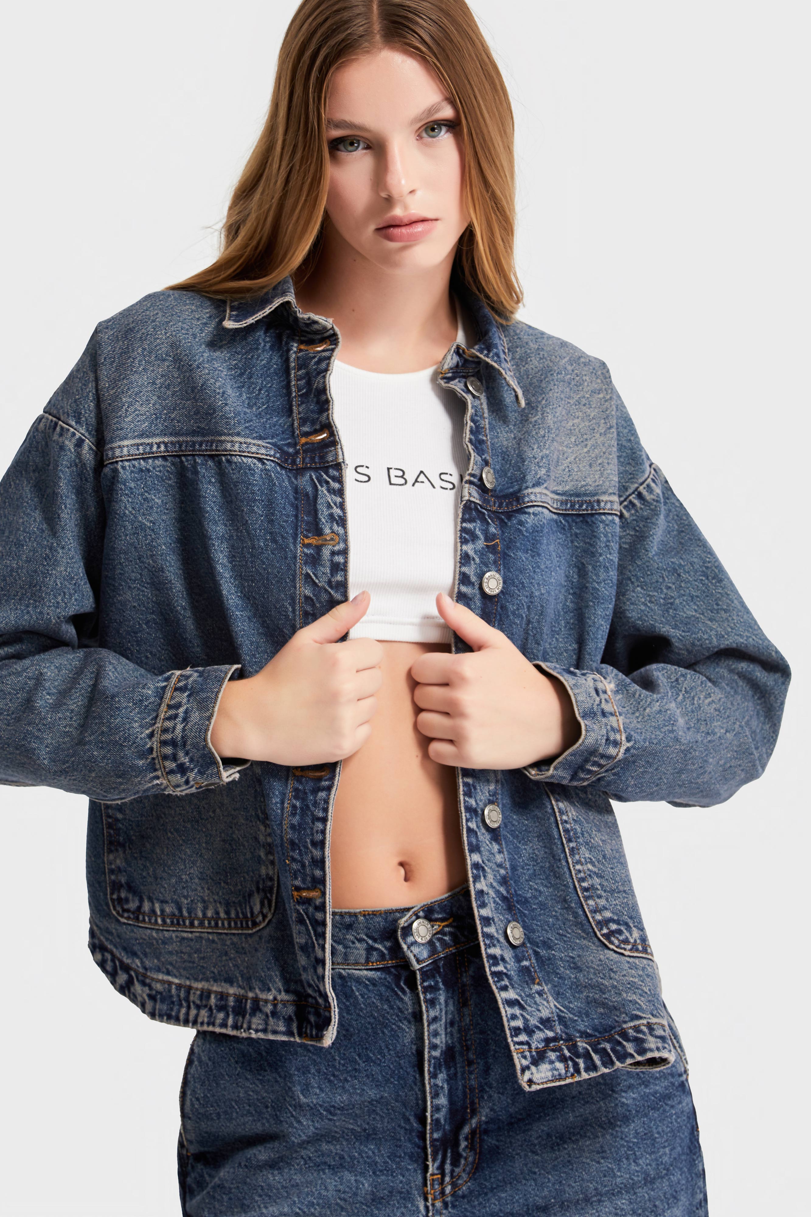 Women's T.Jeans Color Oversize Denim Jacket with Pockets